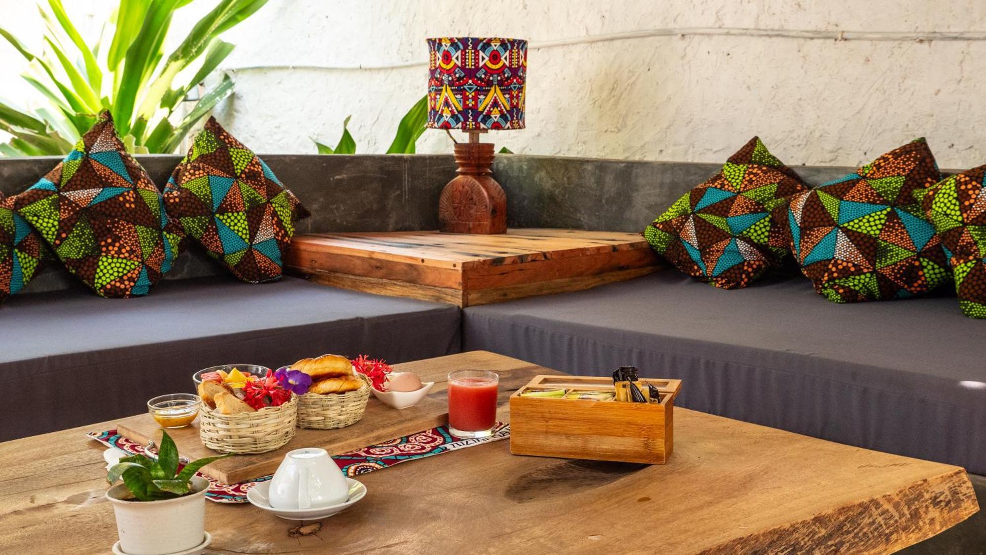 Bed & Breakfast Bahari