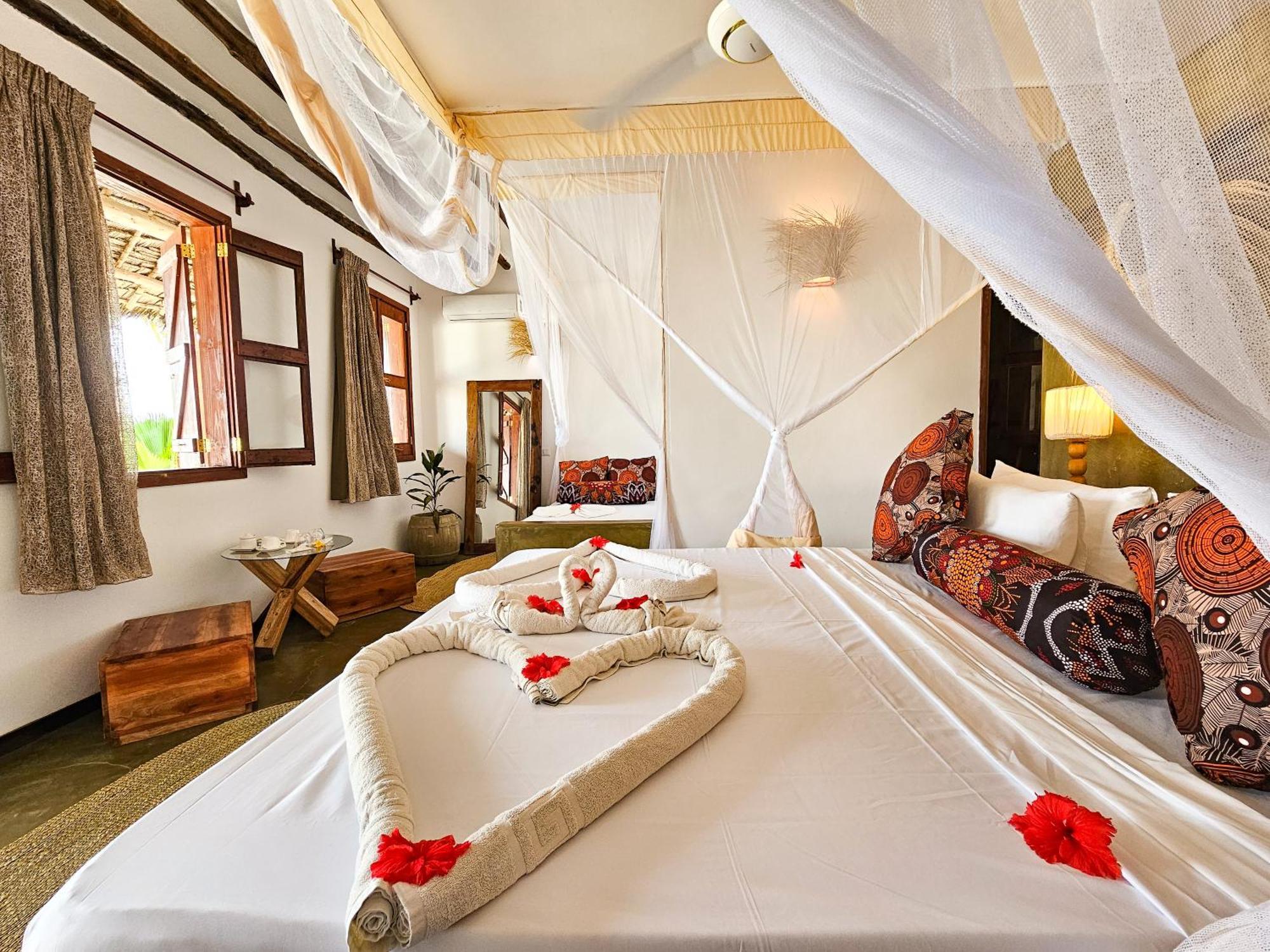 Milele Resort 3*