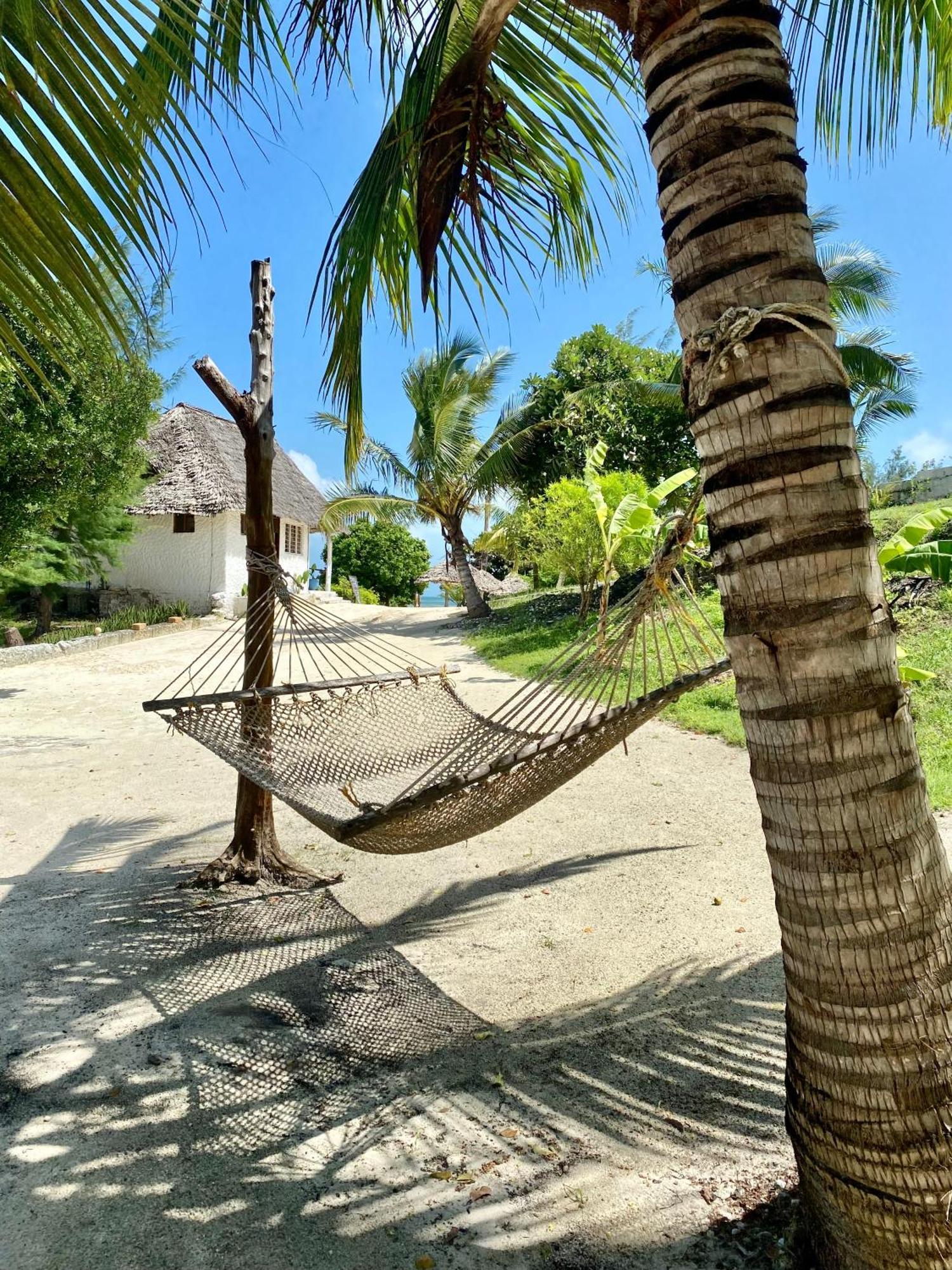 White Star Ocean View Hotel *