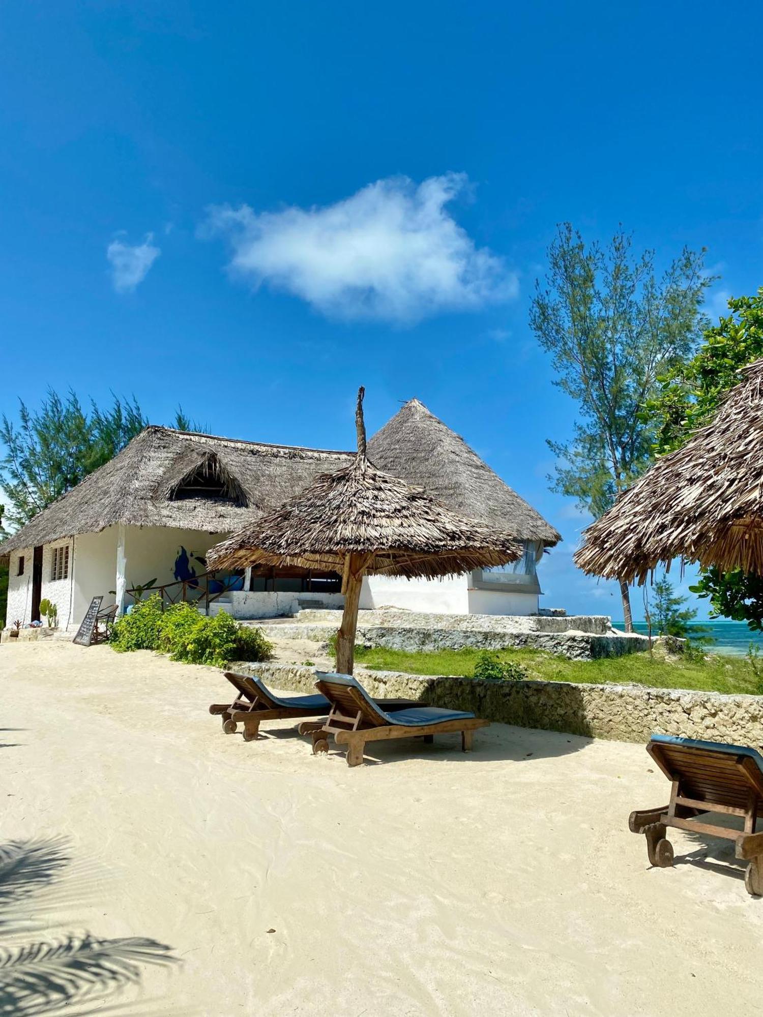 White Star Ocean View Hotel