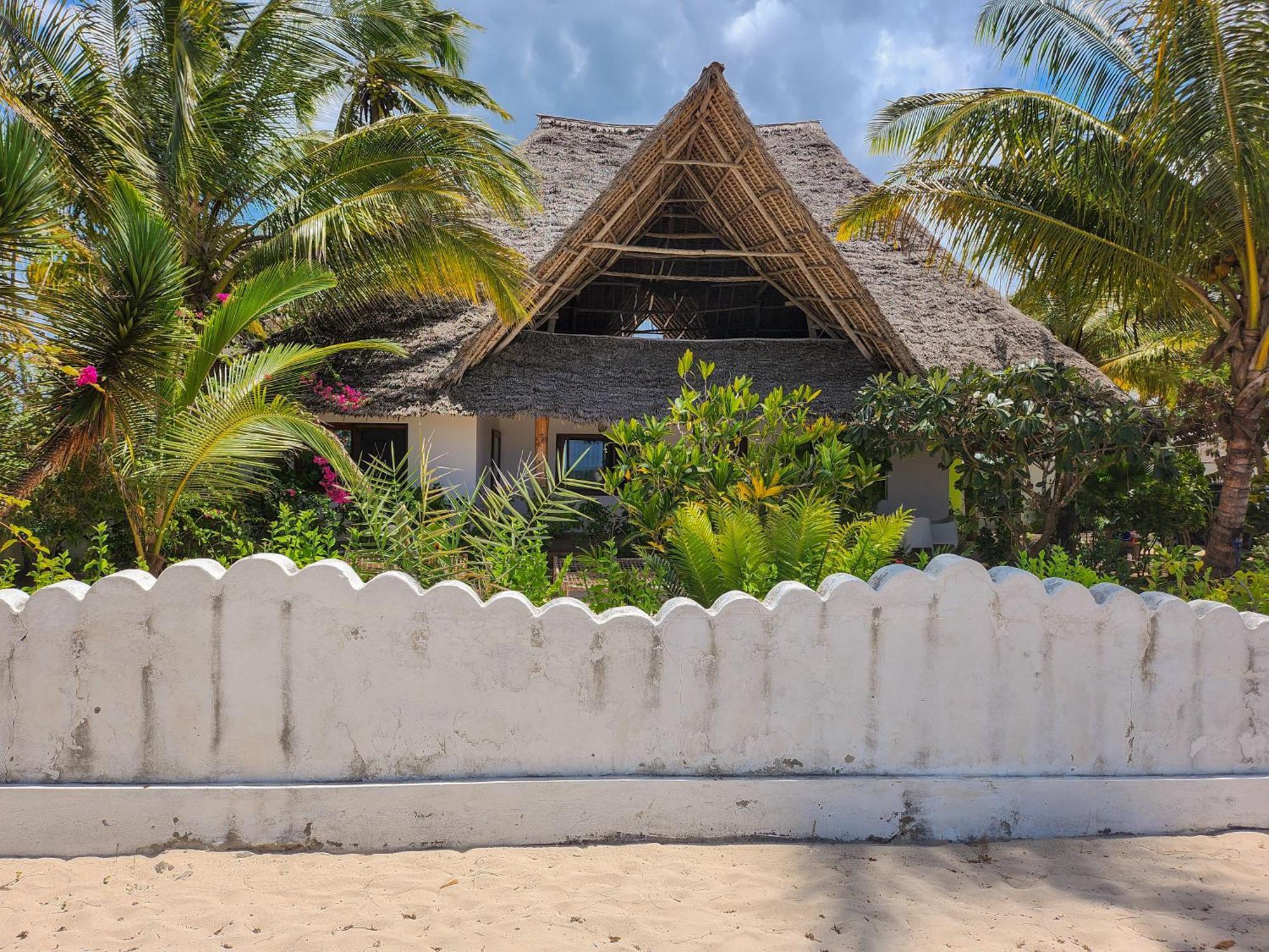 Noah Zanzibar Villa *