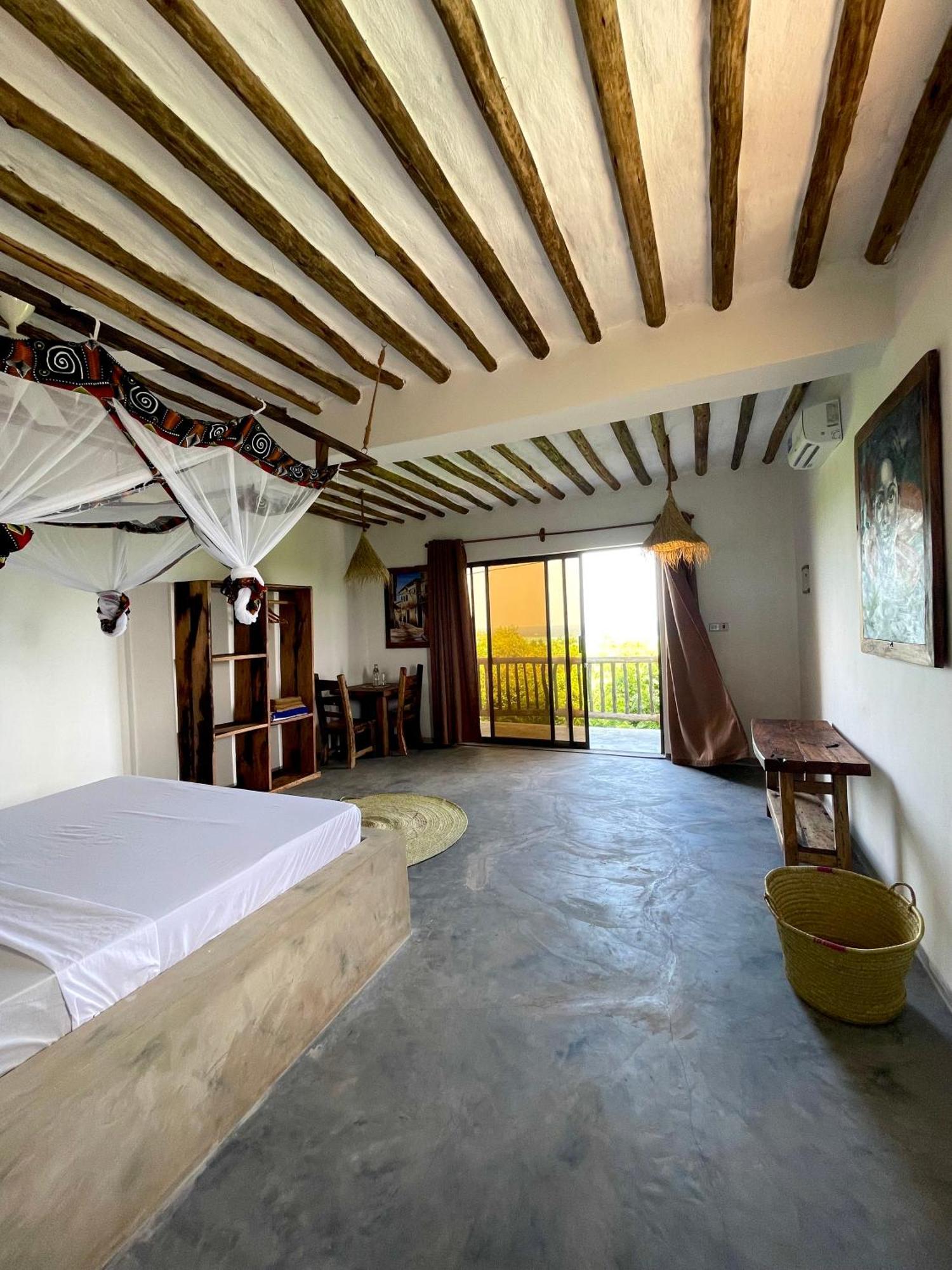 Chunga Changa Villa