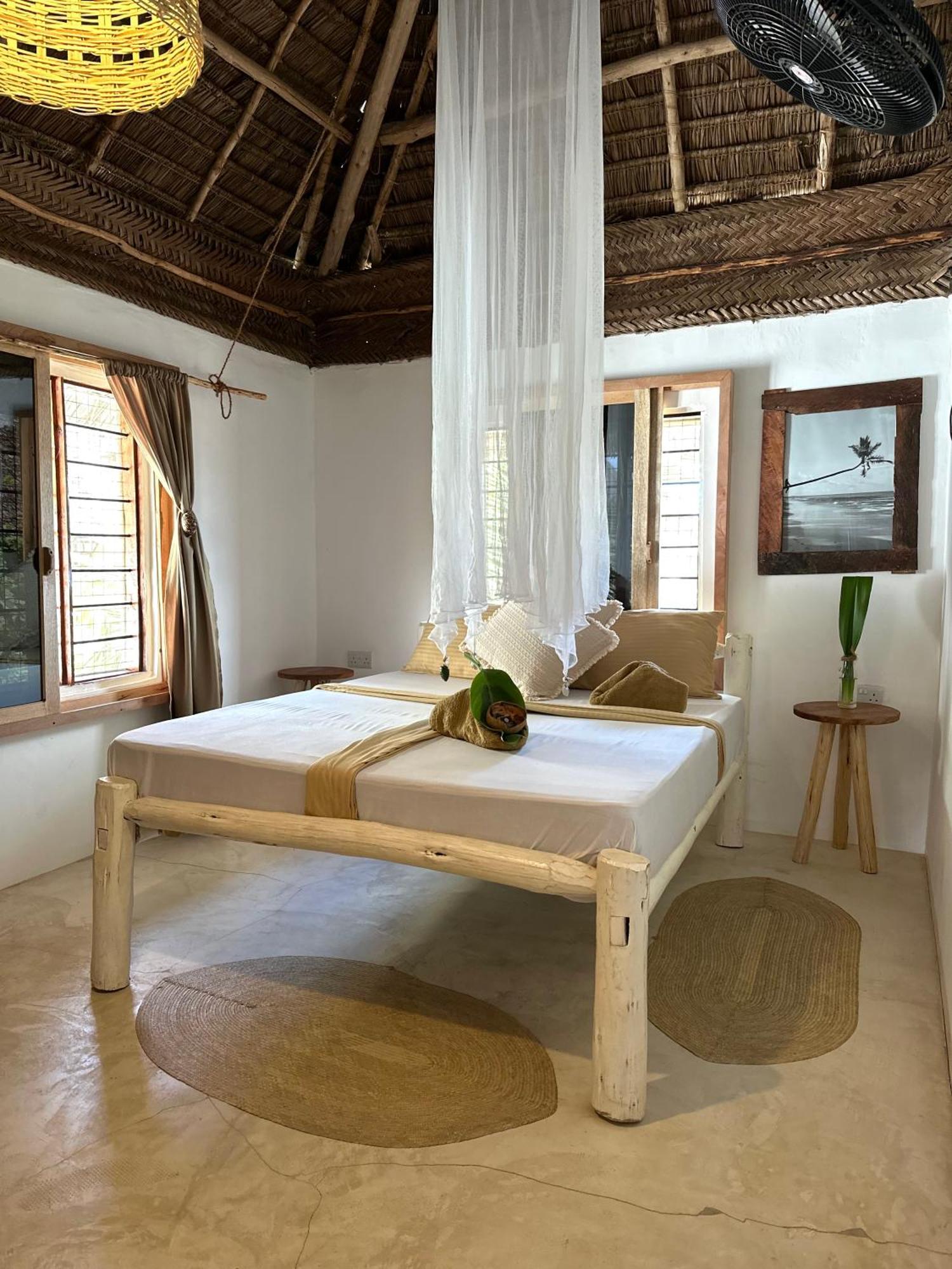 Mlango Bed & Breakfast Paje