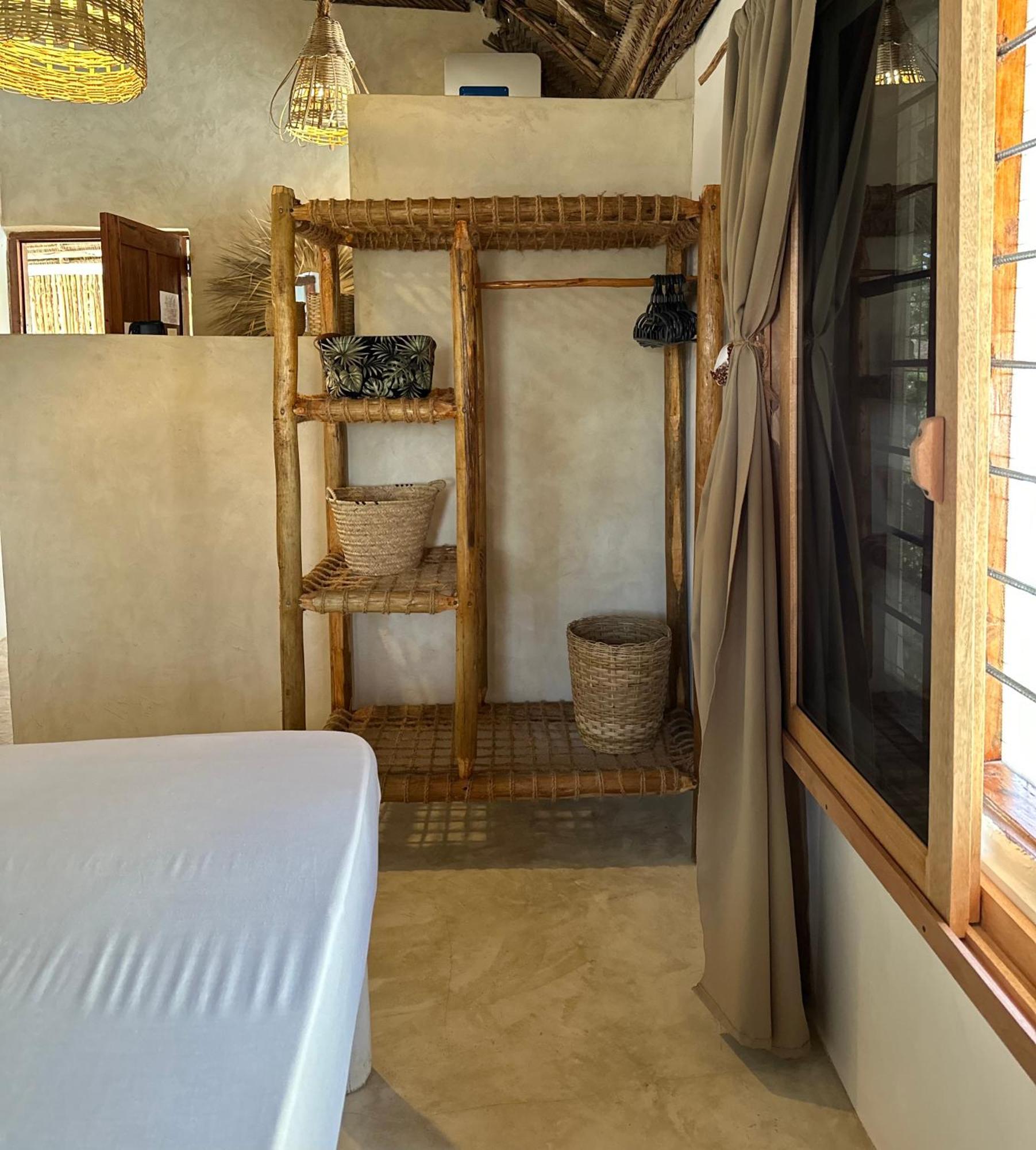 Mlango Bed & Breakfast