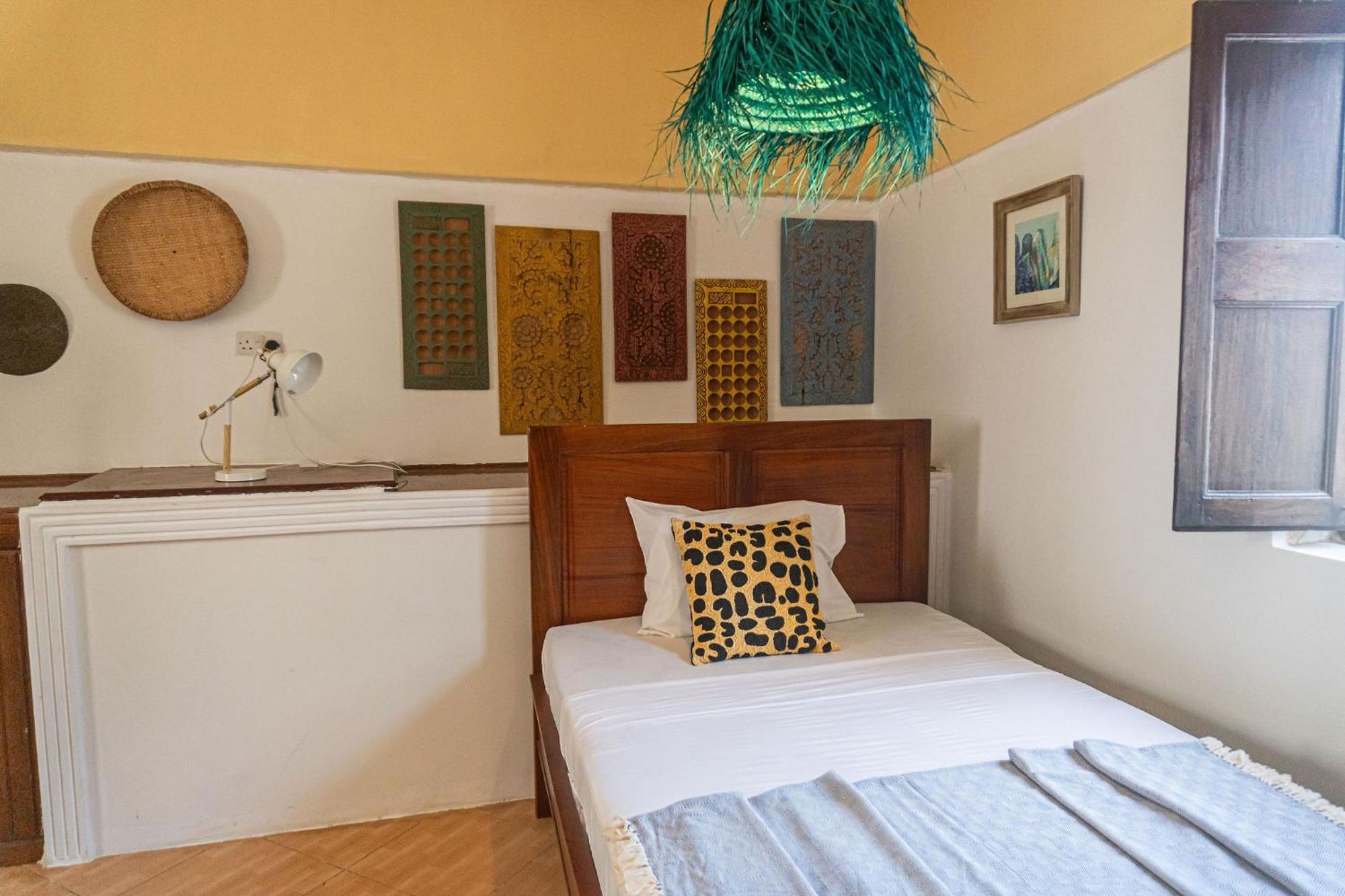 Tarawanda House -thrivestawi
