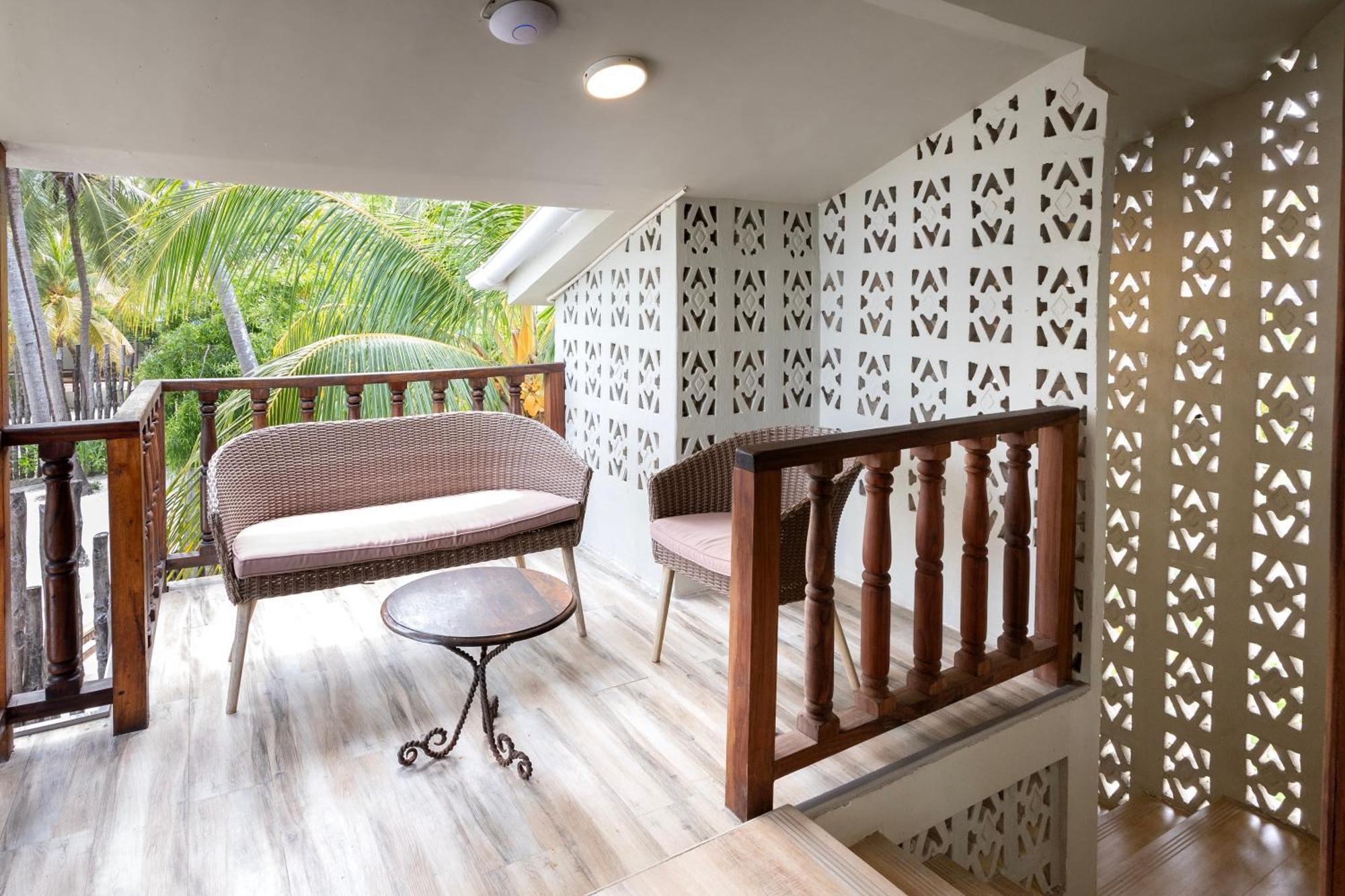 Rori Private Luxury Villa Bwejuu