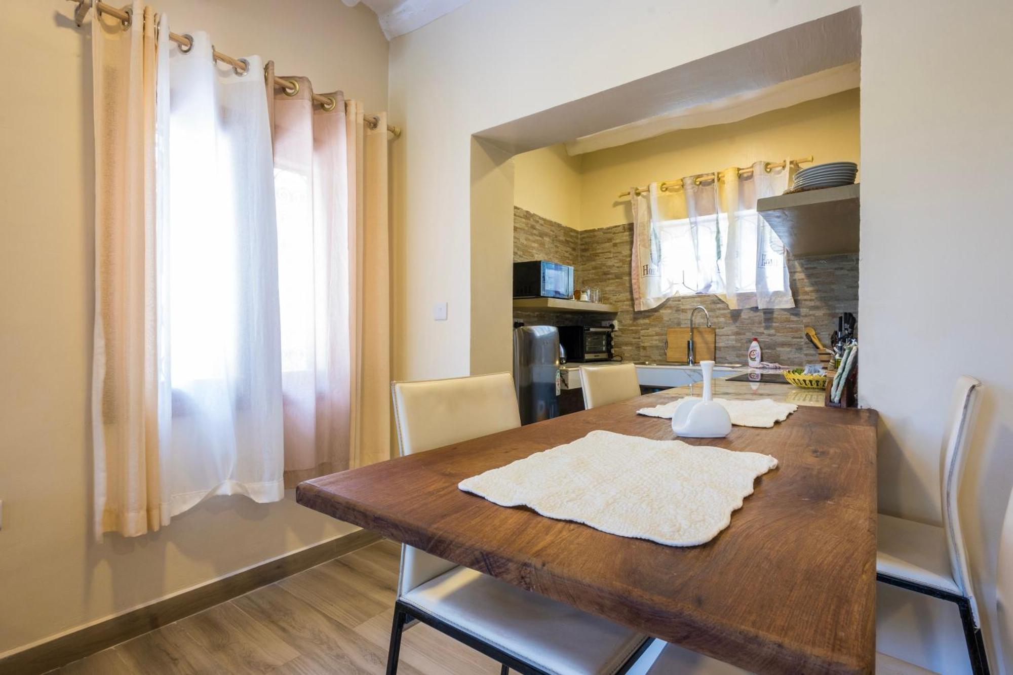 Rori Private Luxury Villa