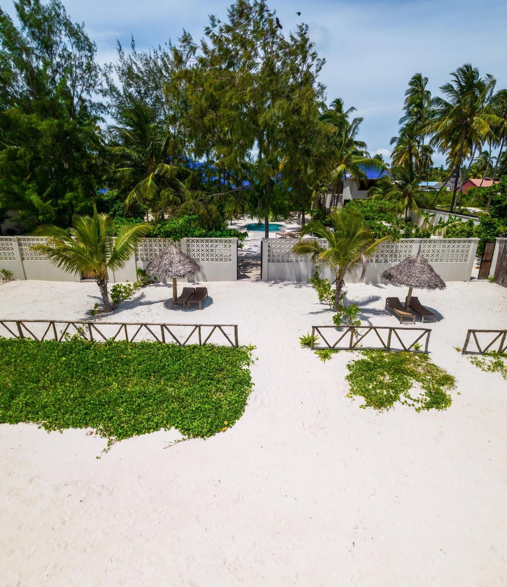 Rori Private Luxury Villa Bwejuu