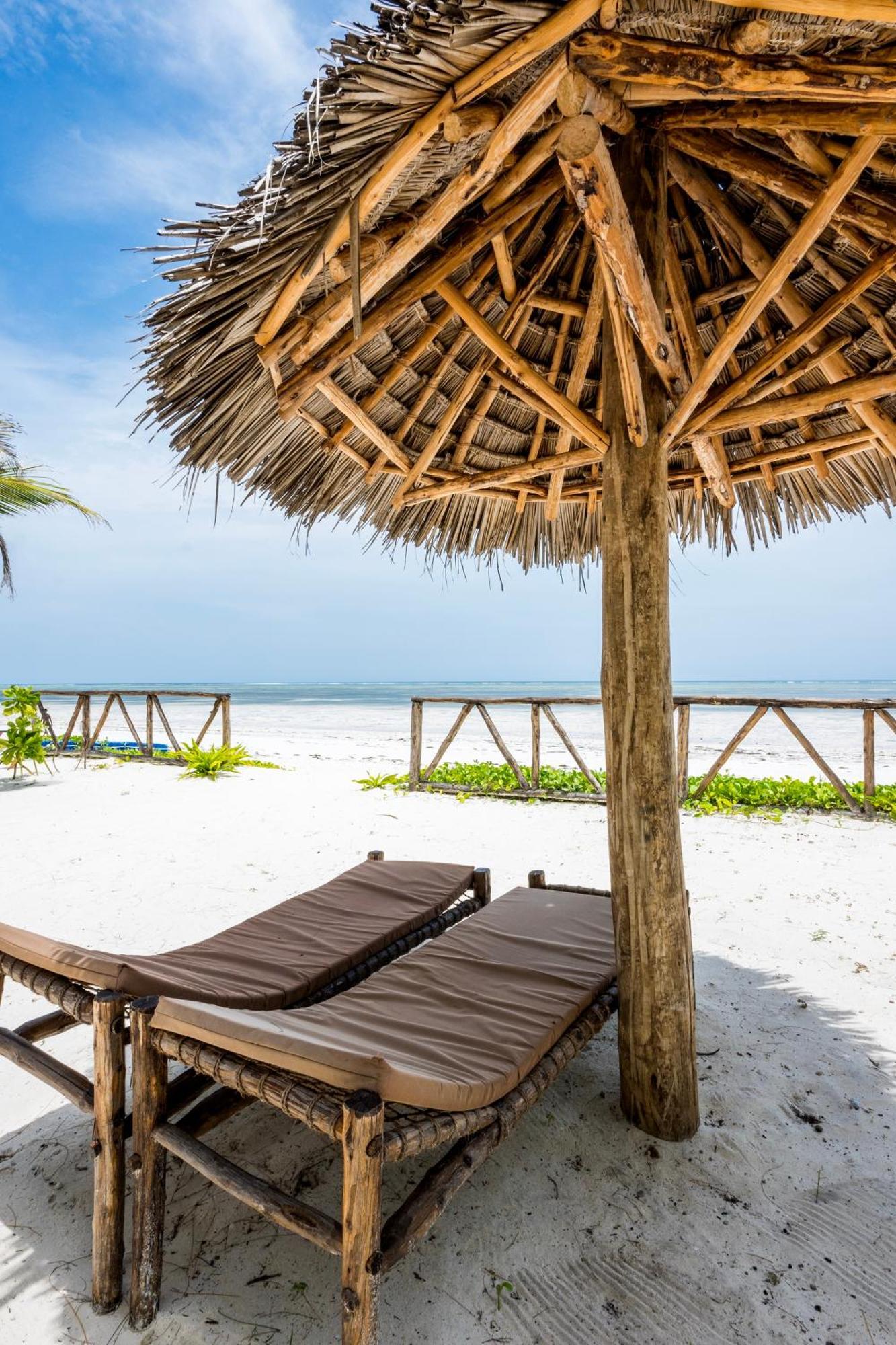 Rori Private Luxury Villa Bwejuu