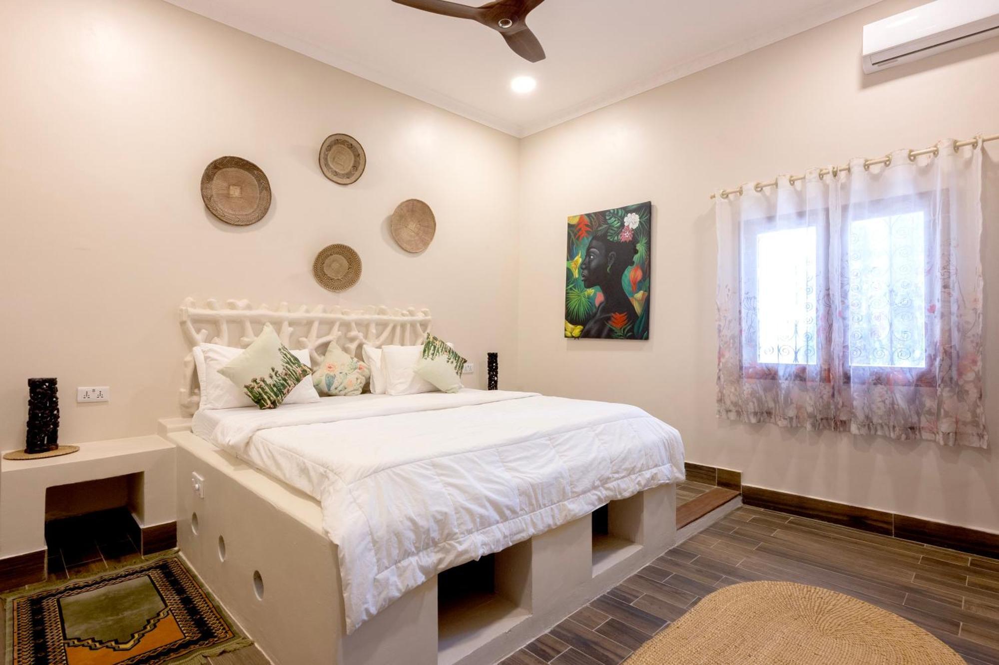Rori Private Luxury Villa Bwejuu