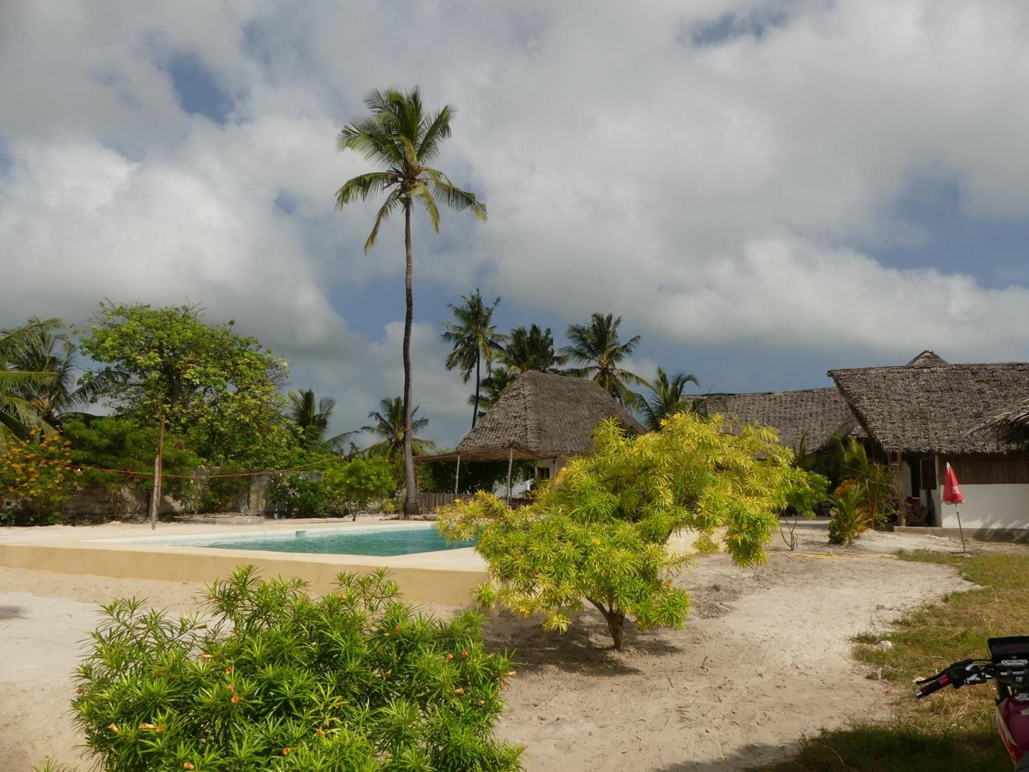 Malik Matemwe Aparthotel