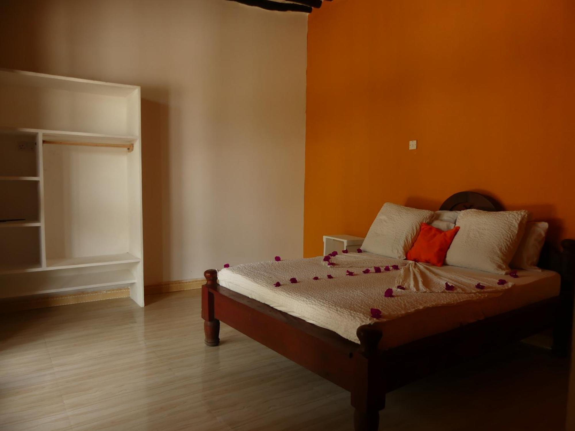 Malik Matemwe Aparthotel
