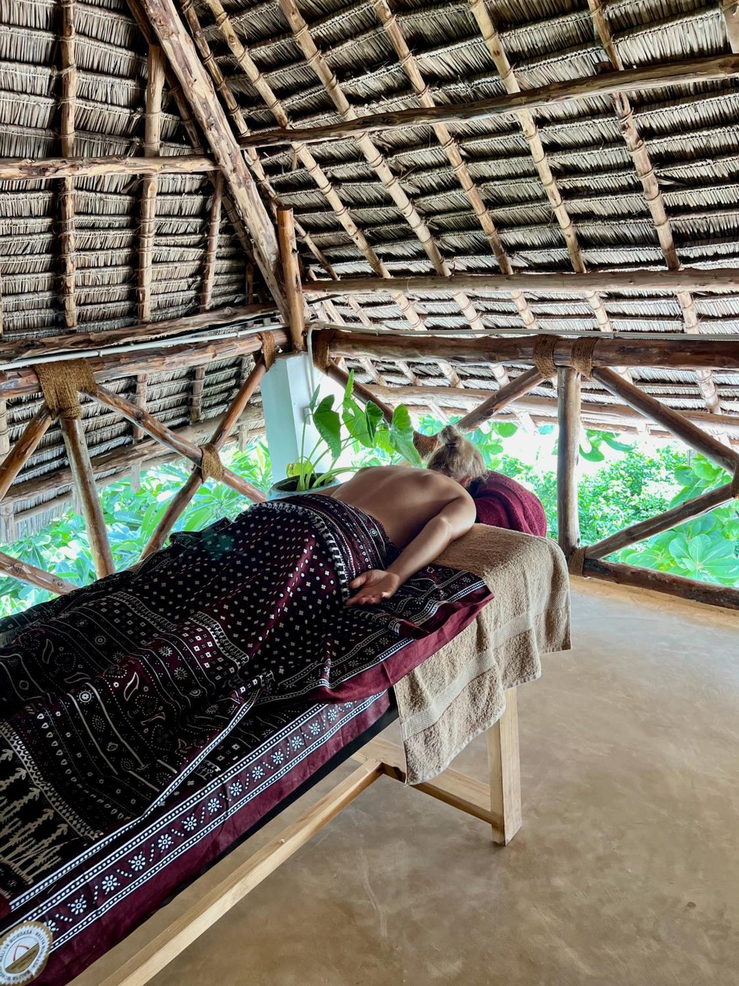 Resort Mayai Ocean Bwejuu