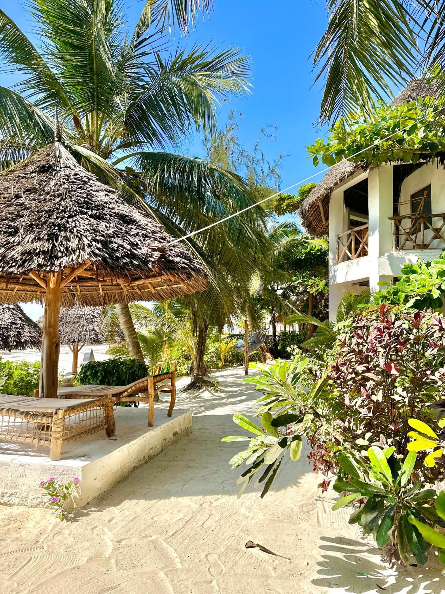 Hebe Hotel 3*