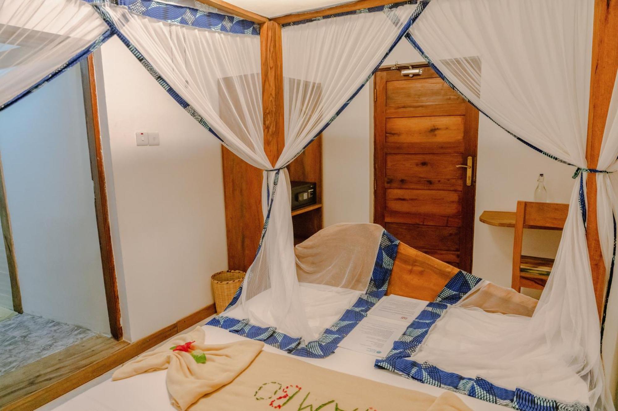 Shoki Shoki House Stone Town Hotel 2*
