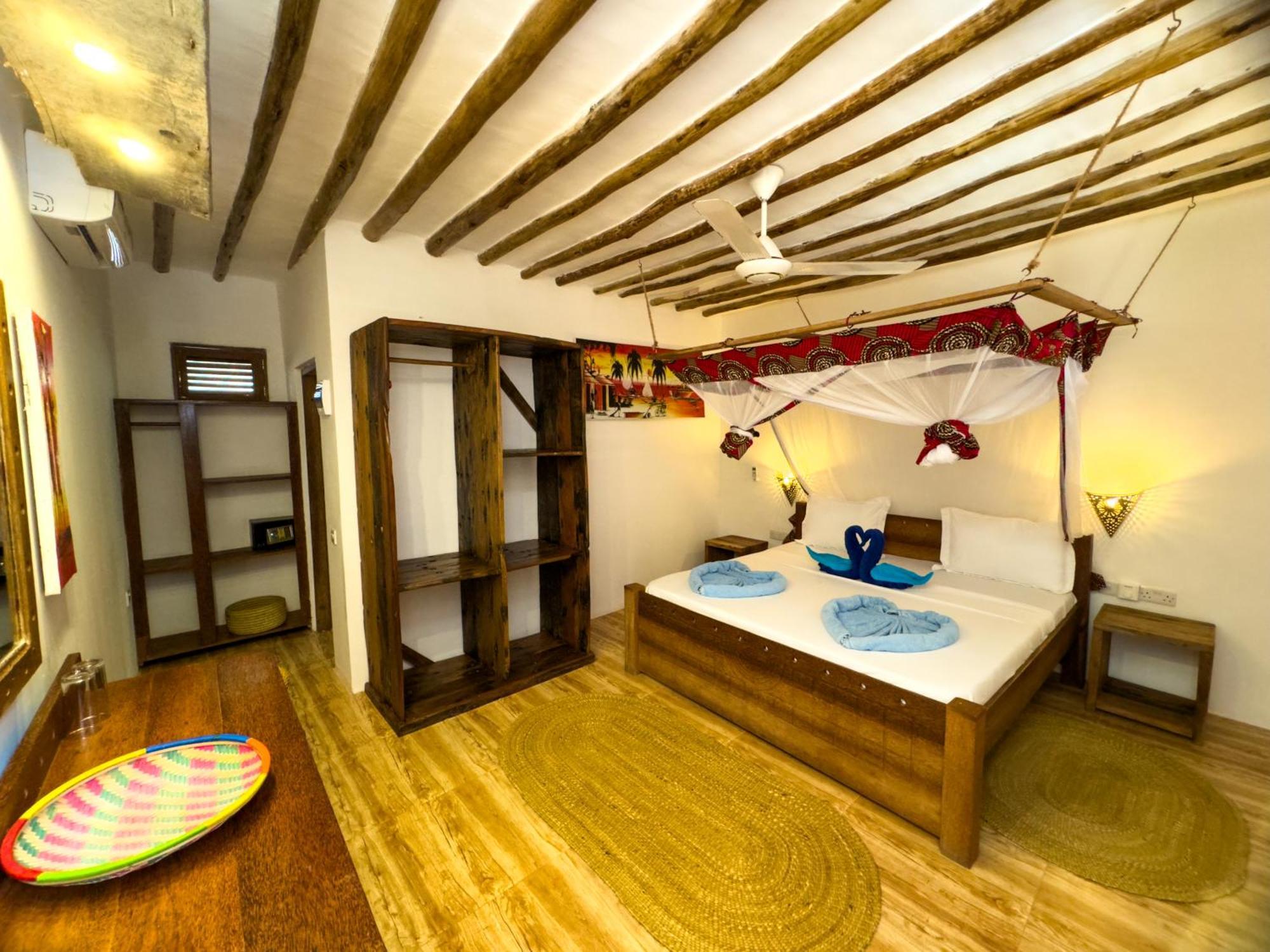 Hotel Bitcoin Zanzibar Michamvi