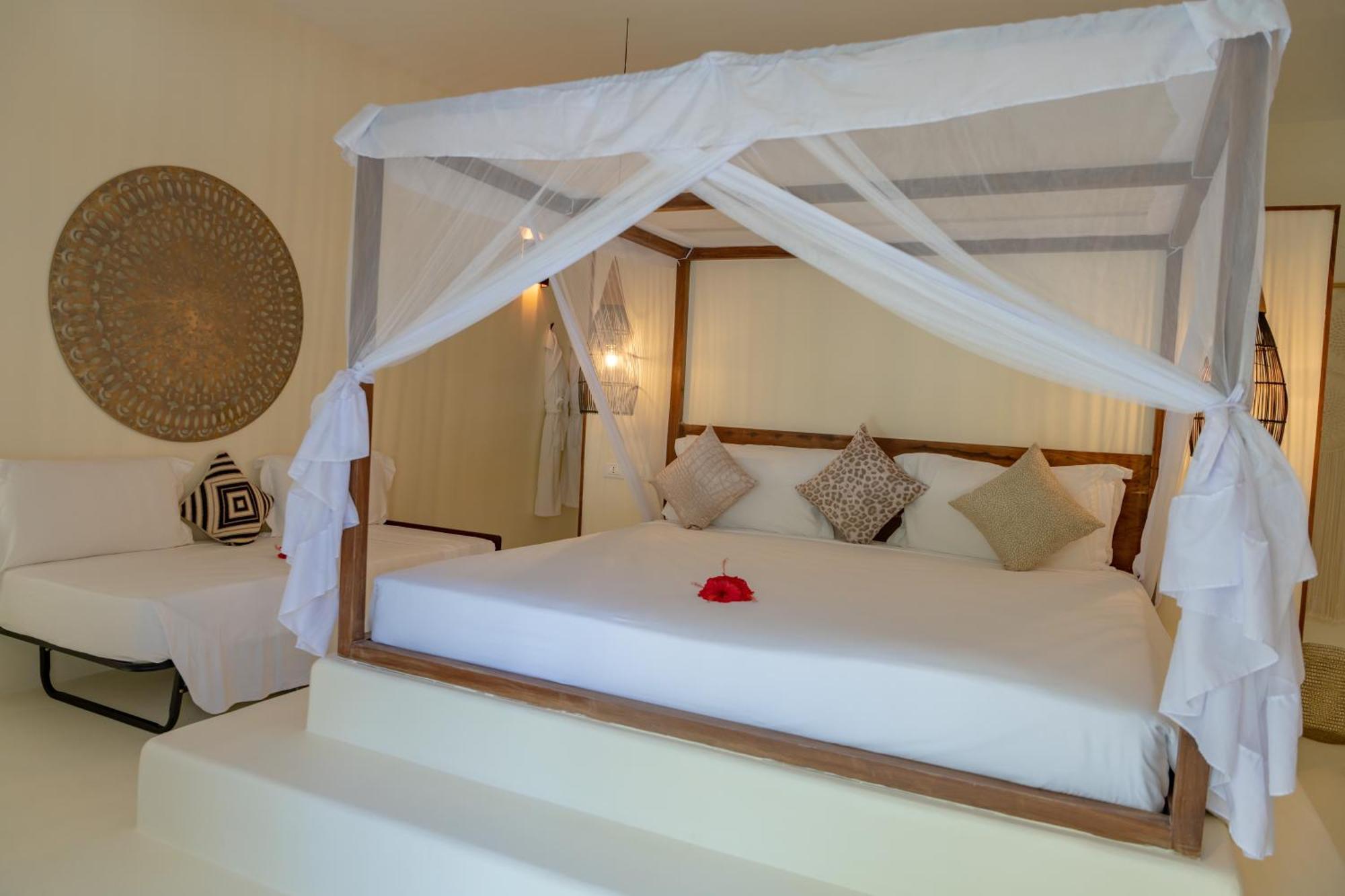 Hotel Alma Boutique 5*