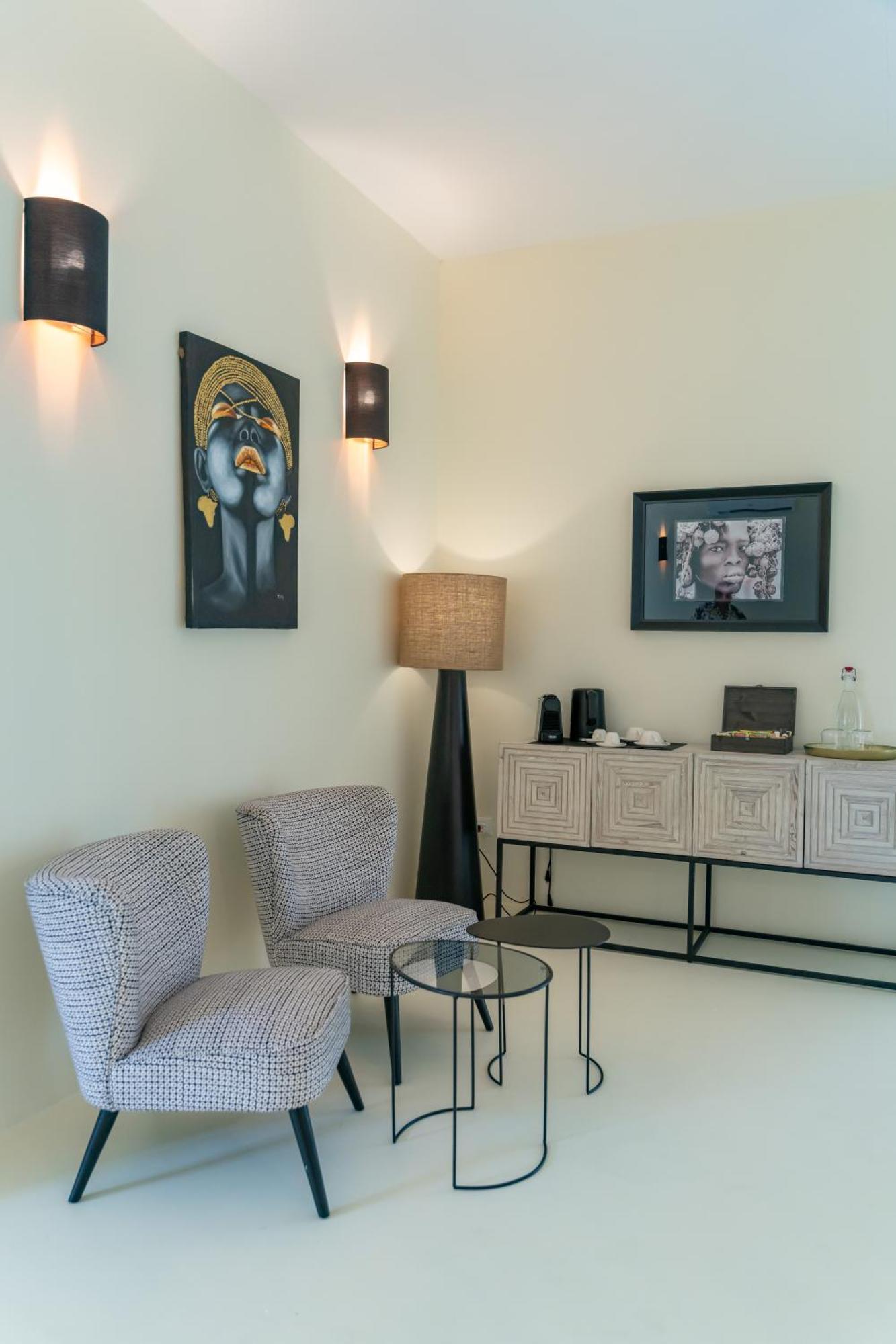 Alma Boutique Hotel