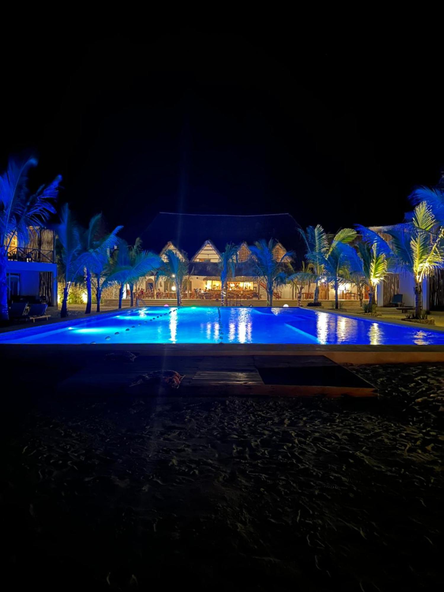 Infinity Boutique & * Matemwe (Zanzibar)