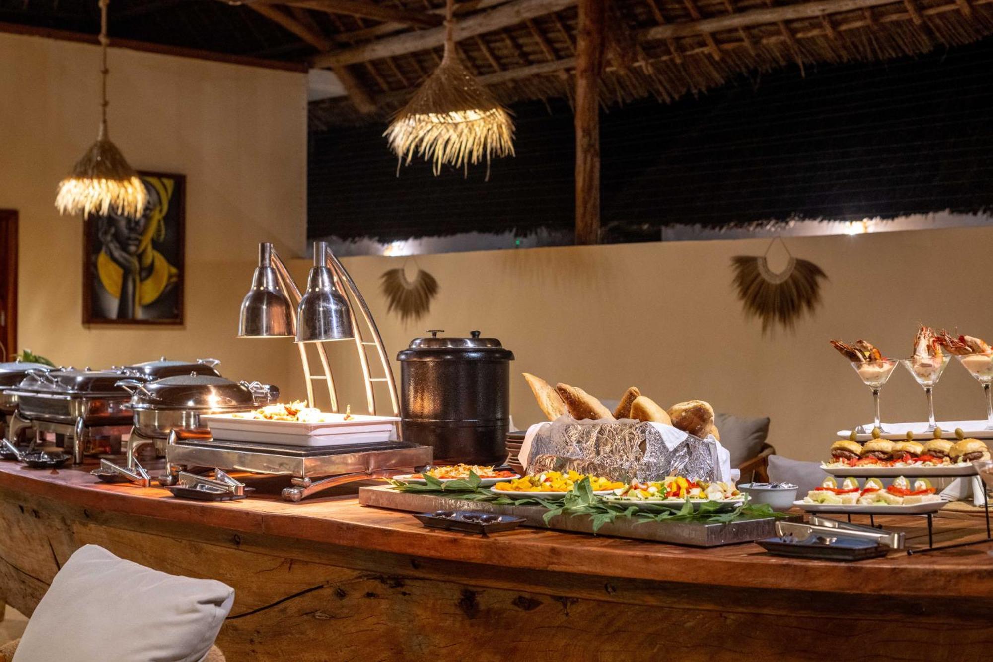 Lodge Safaya Luxury Villas *