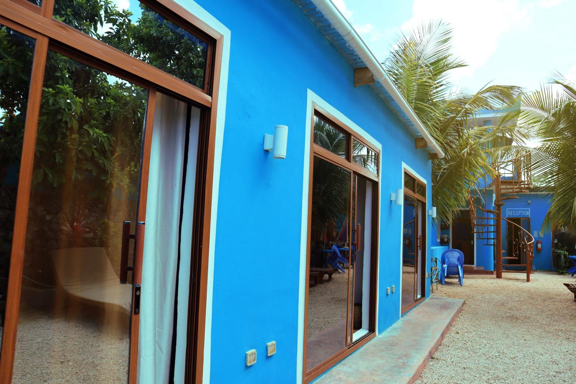Jambo Bed & Breakfast *