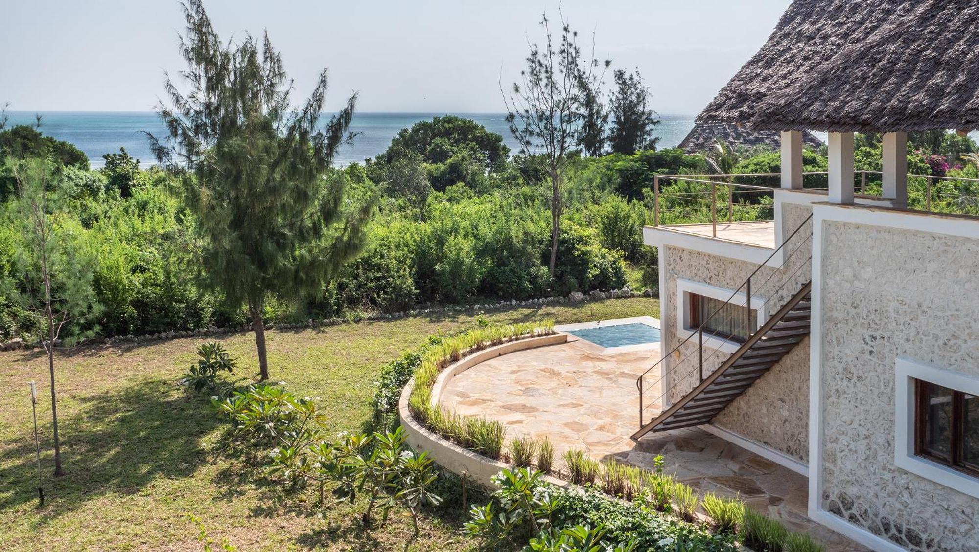 Resort Amani Nature Retreat