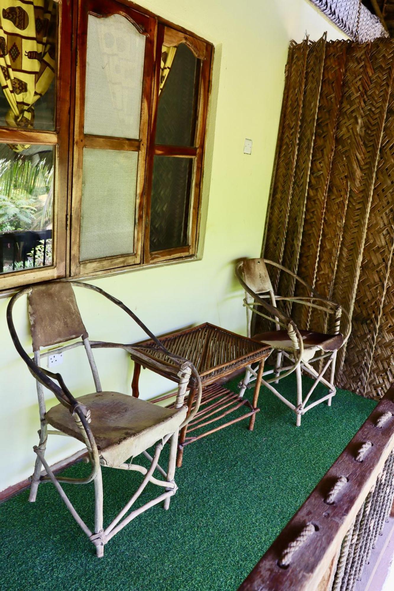 Hotel Embe