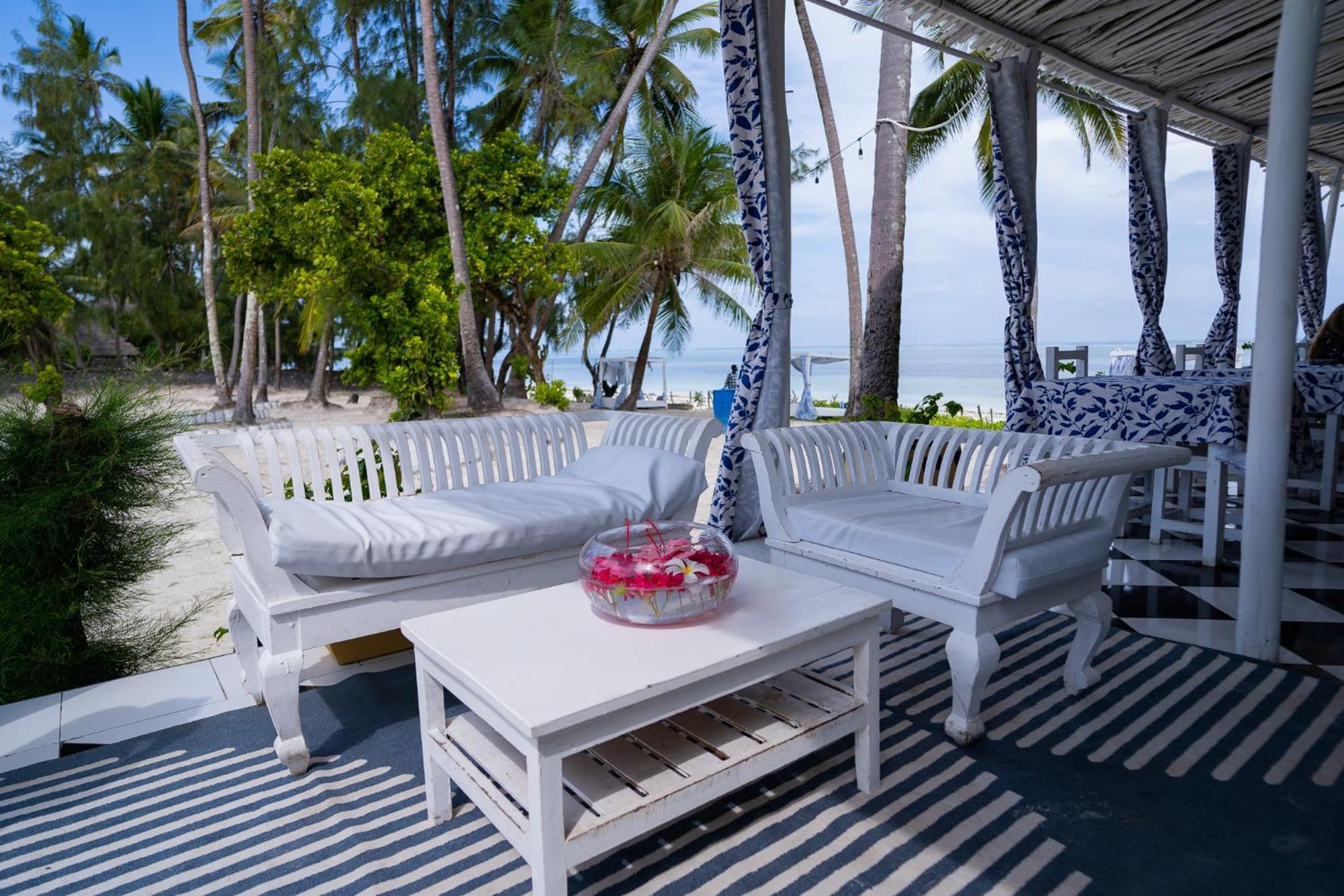 Resort Orient Beach 4*