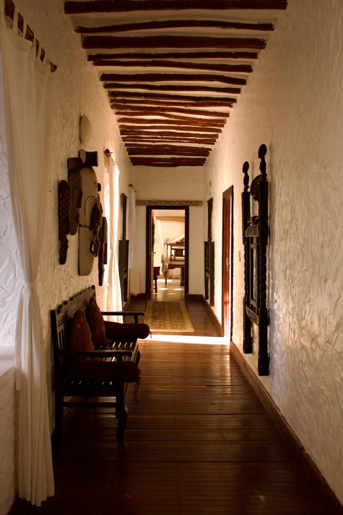 Zi Main House *