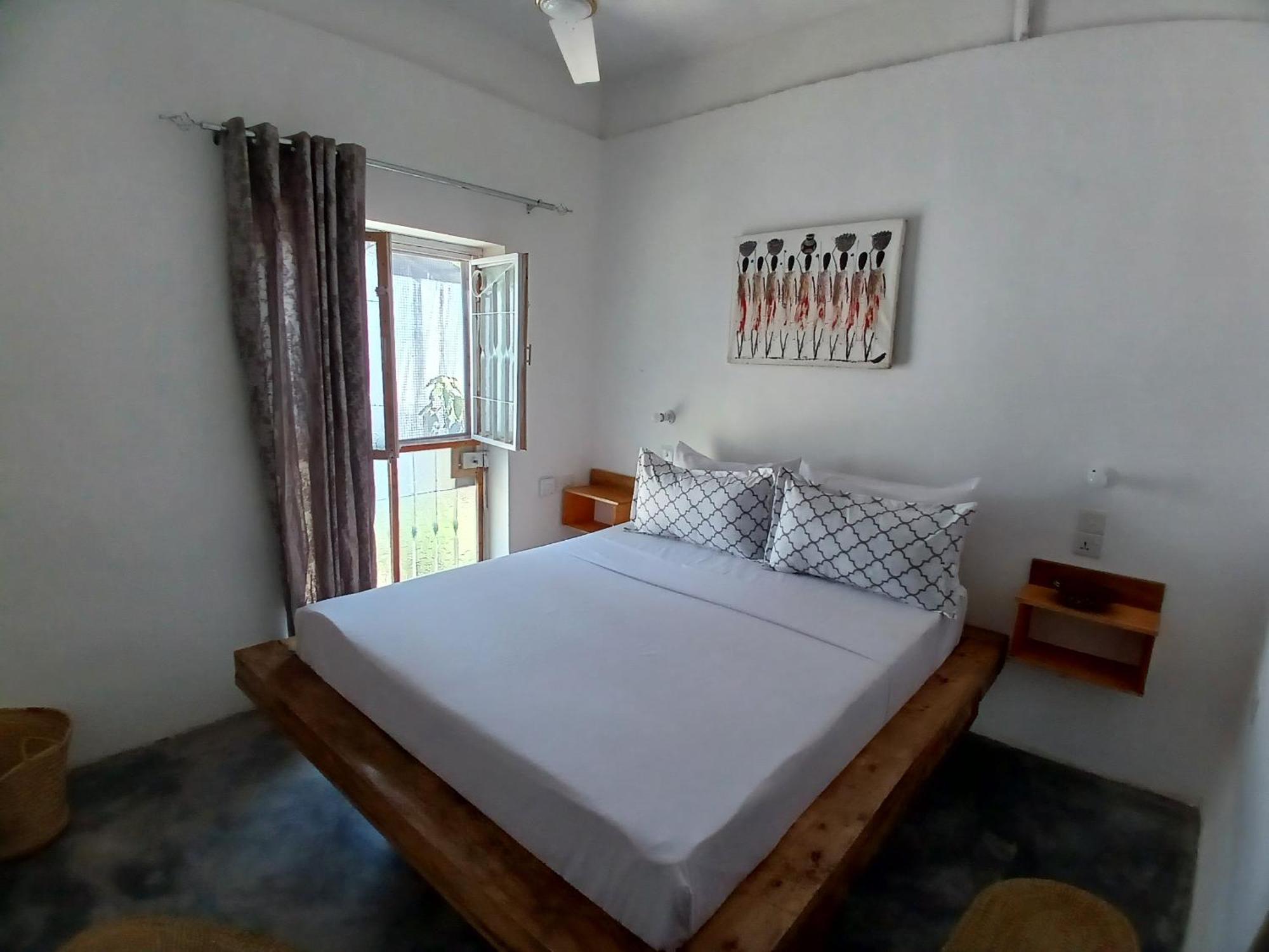 Double Room, With Breakfast, Wifi, 20 Meters To The Apartment