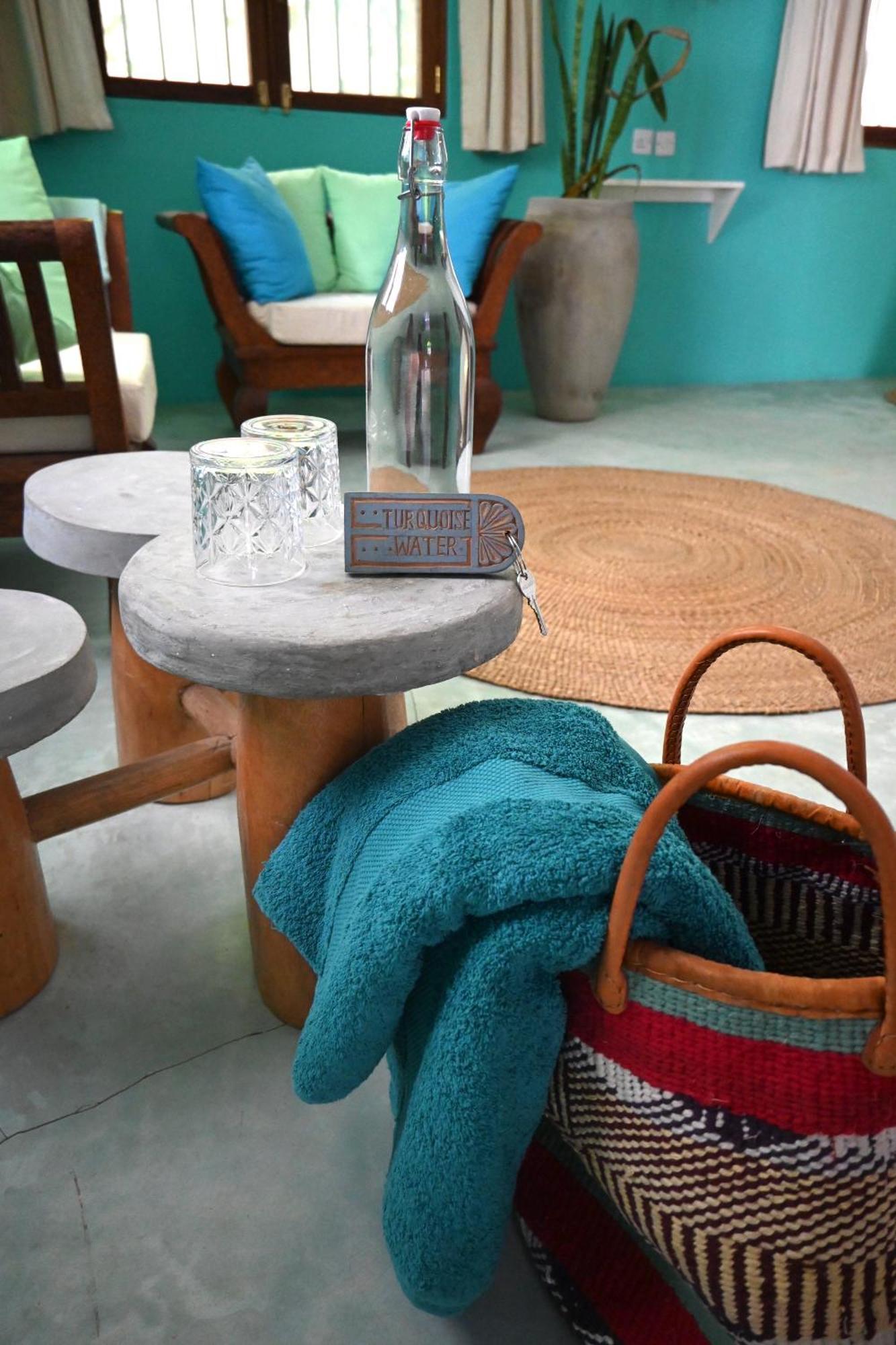 Minted Boutique Paje