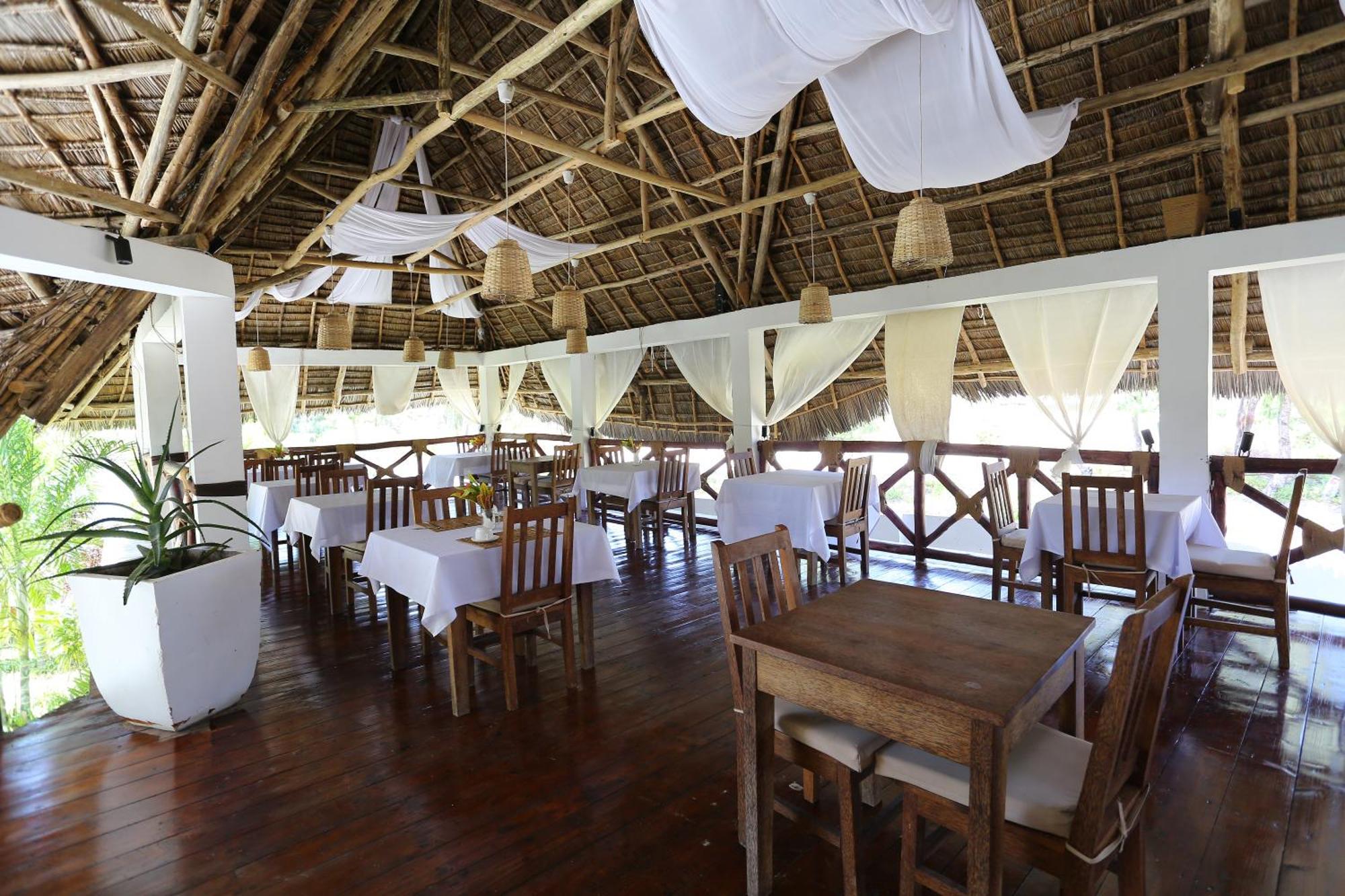 Imara Hotel 3*