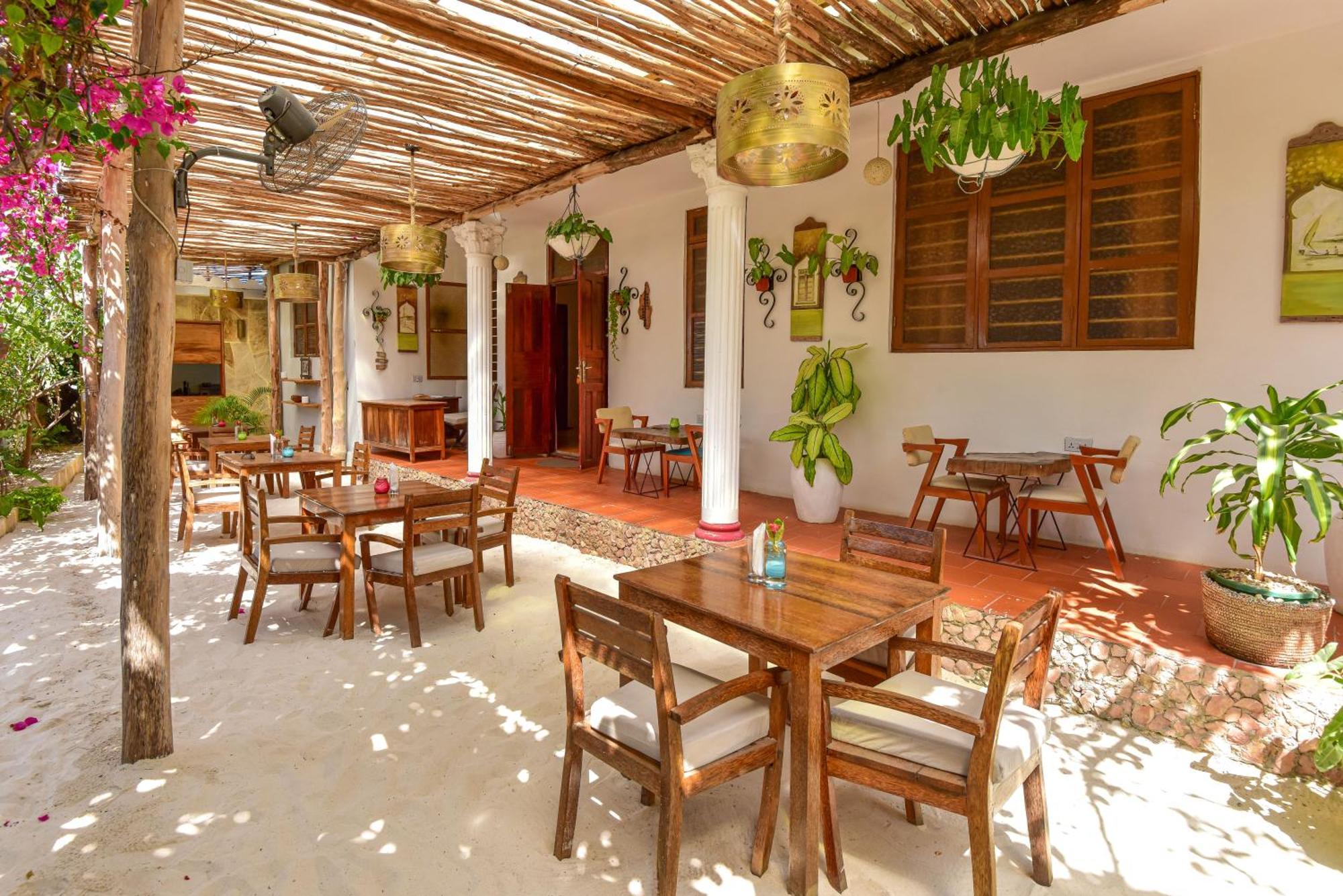 Barabara House Bed & Breakfast 3*