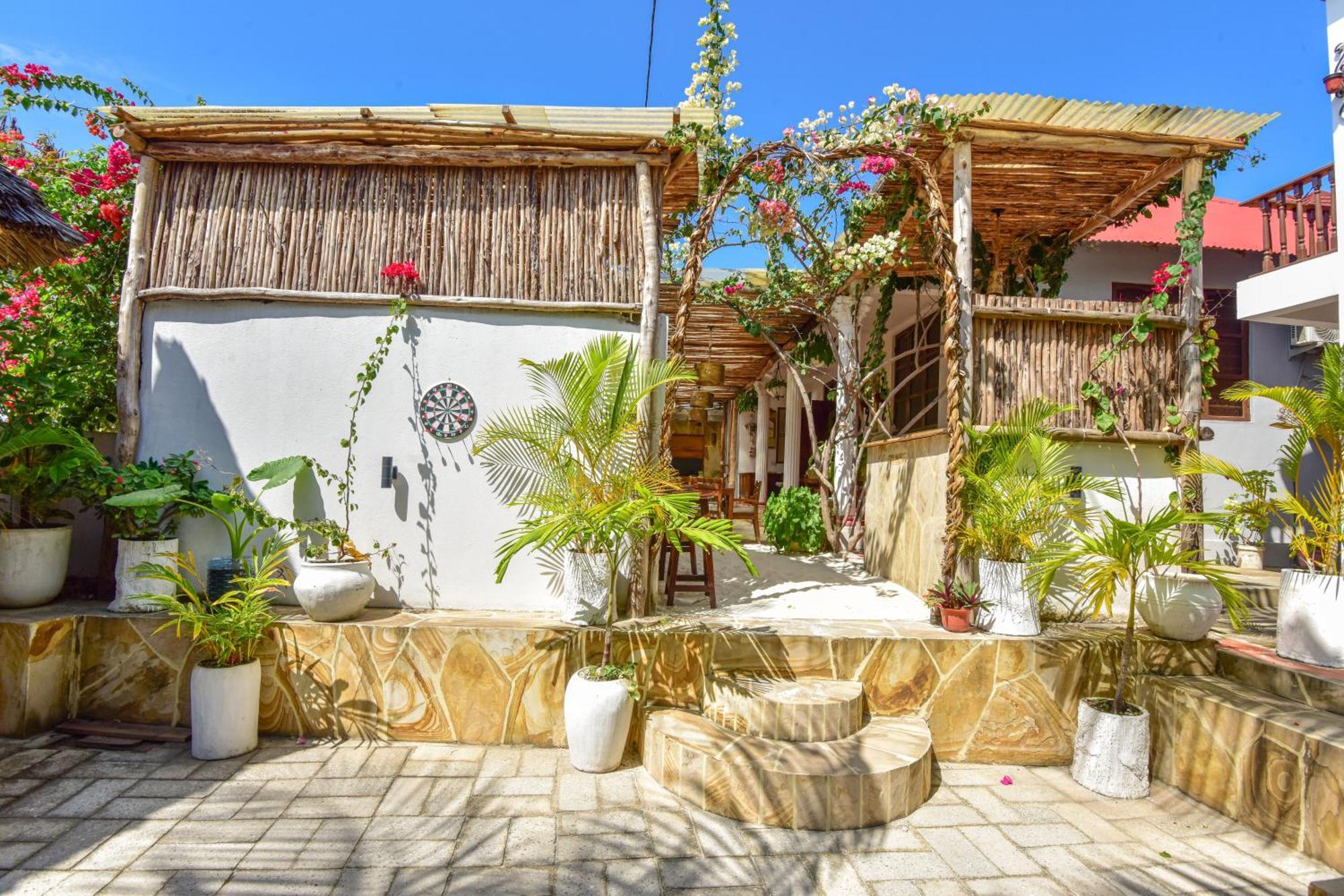 Bed & Breakfast Barabara House