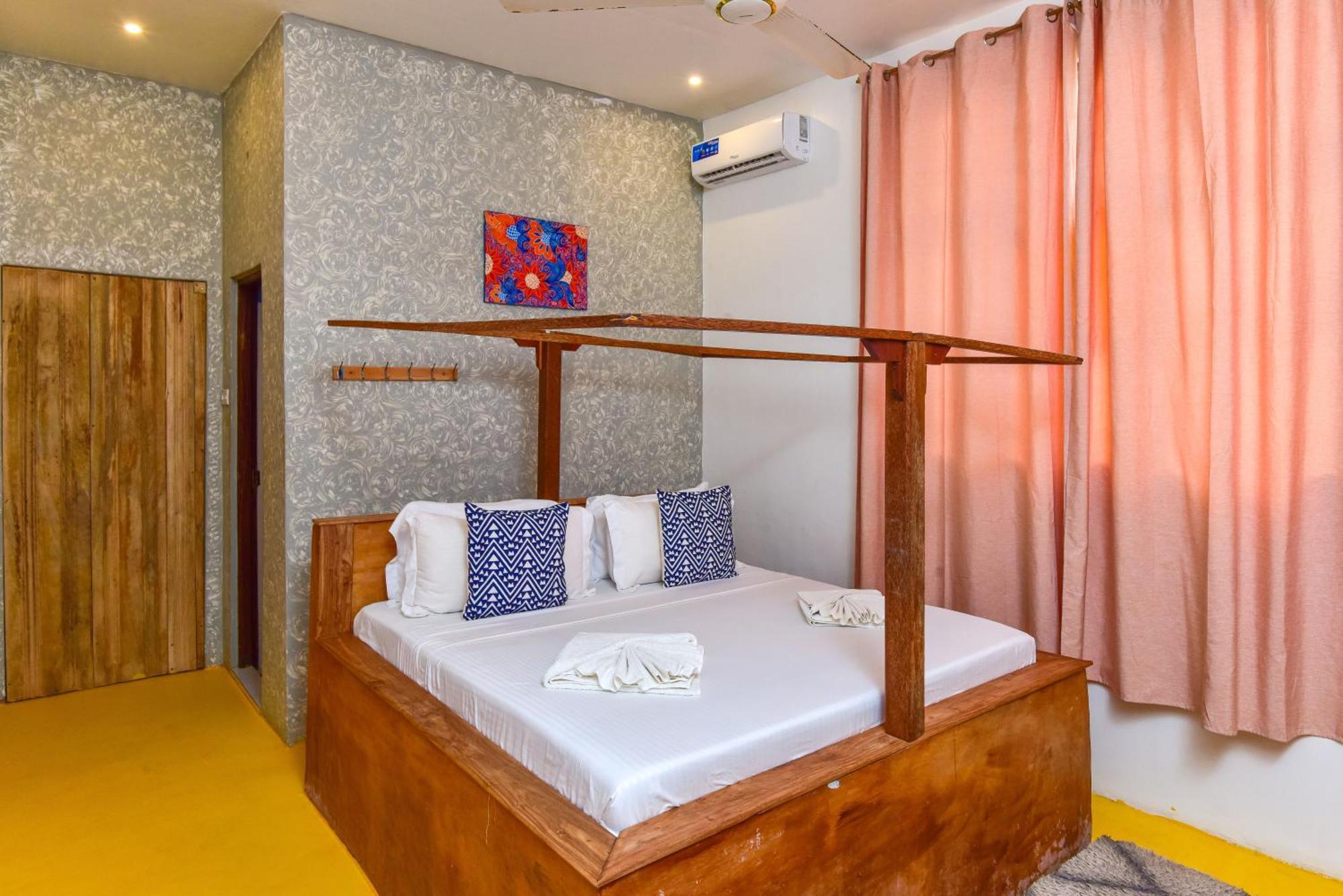 Bed & Breakfast Barabara House