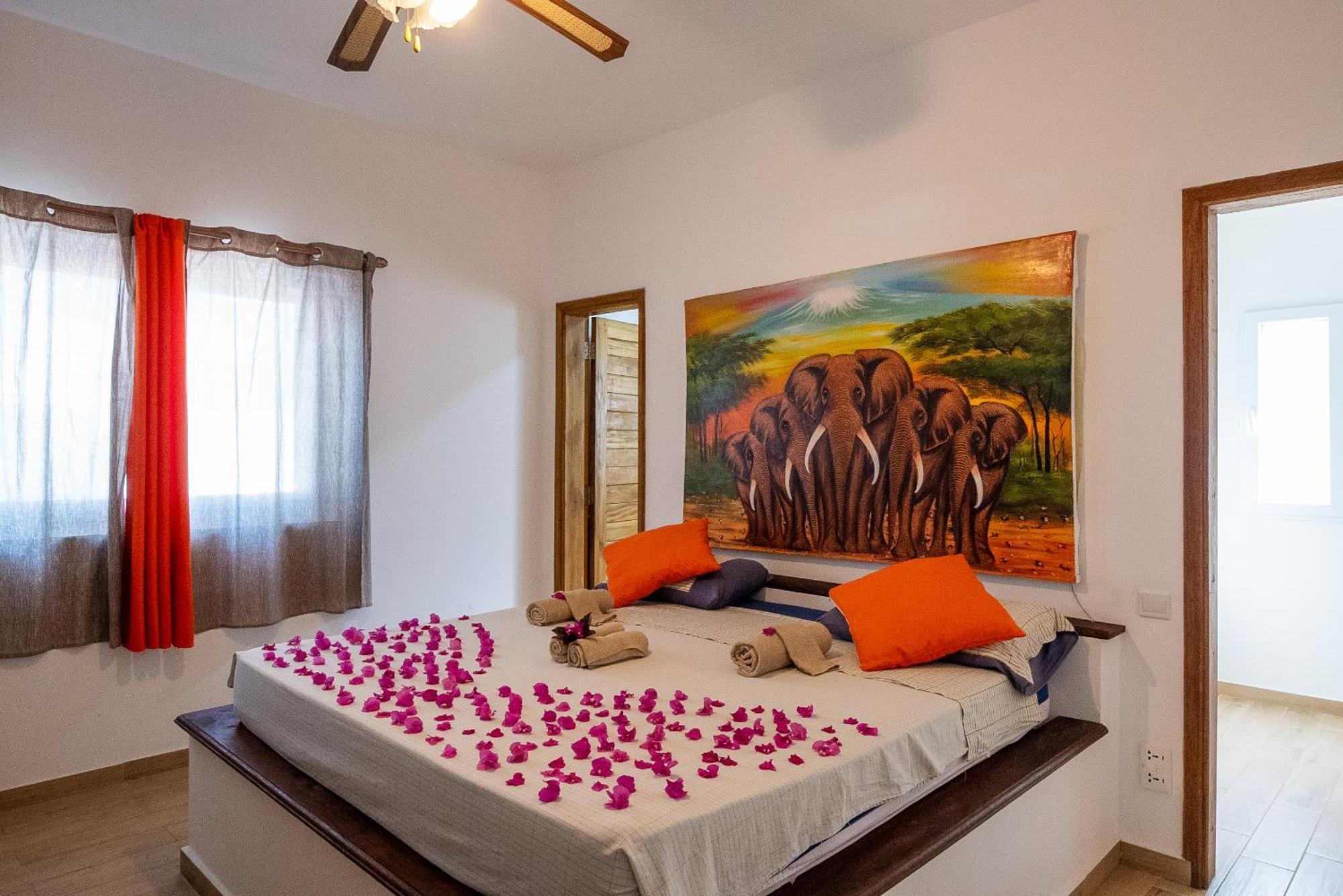 Holiday home Beachfront Thamani With Private Pool And Zanzibarhouses *