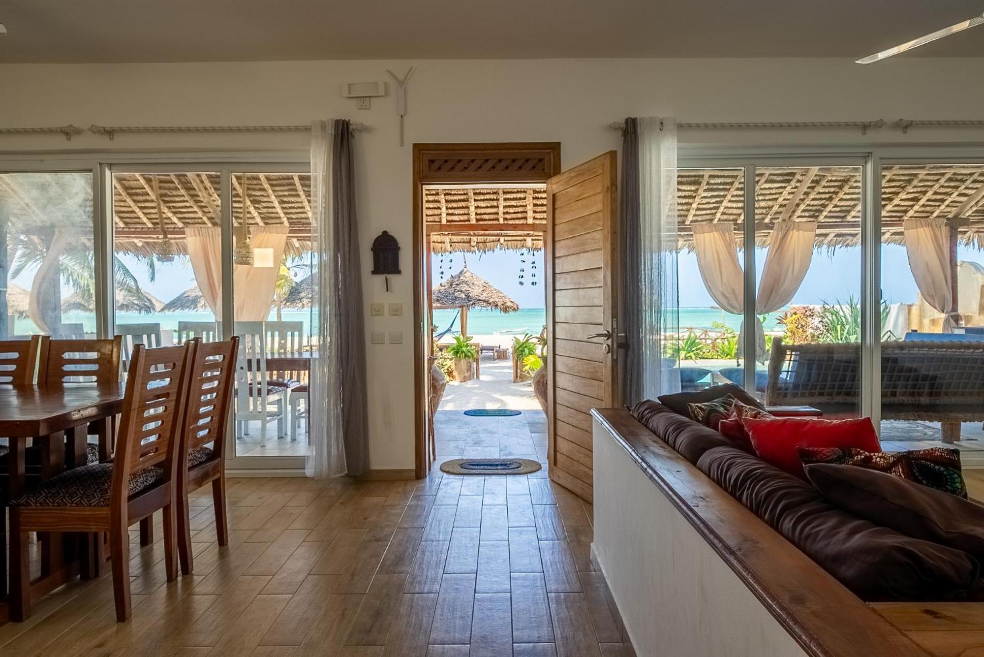 Holiday home Beachfront Thamani With Private Pool And Zanzibarhouses