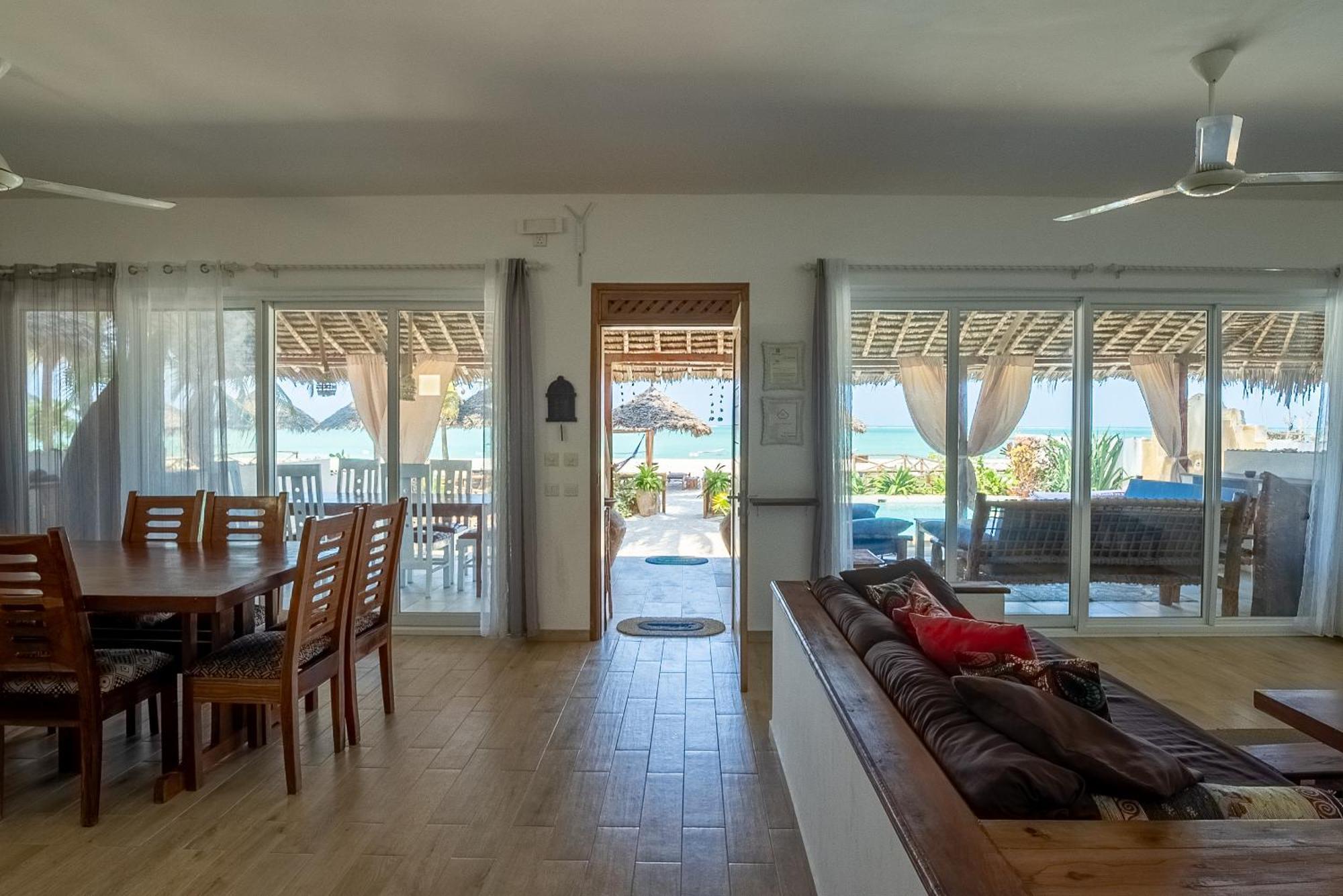 Holiday home Beachfront Thamani With Private Pool And Zanzibarhouses