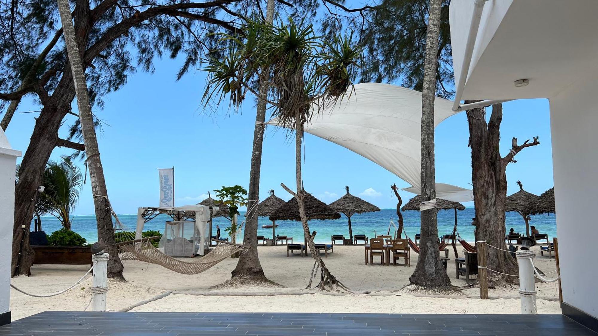 Seashore Kiwengwa (Zanzibar)
