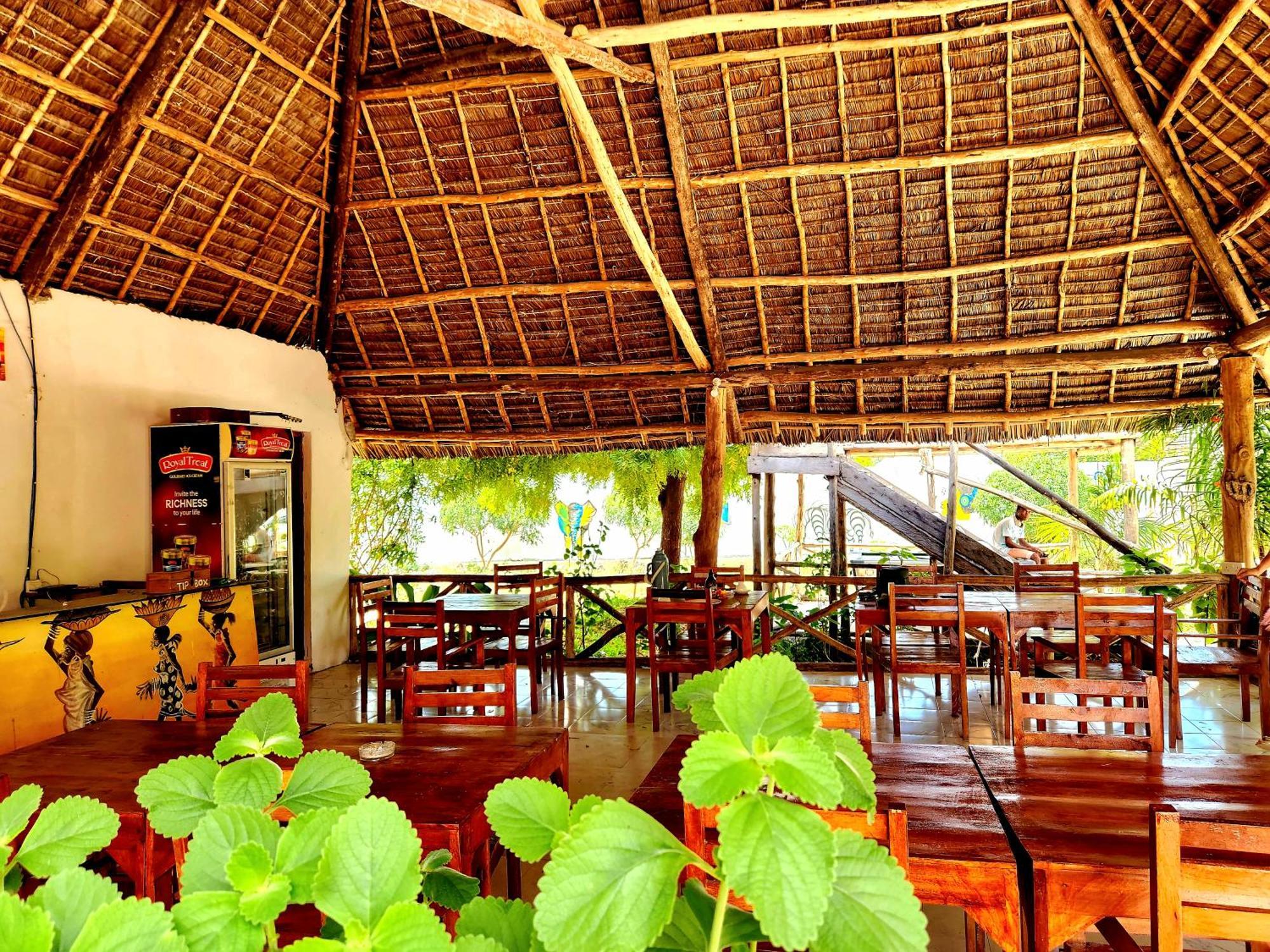 Lodge Mkeka Spice Jambiani *