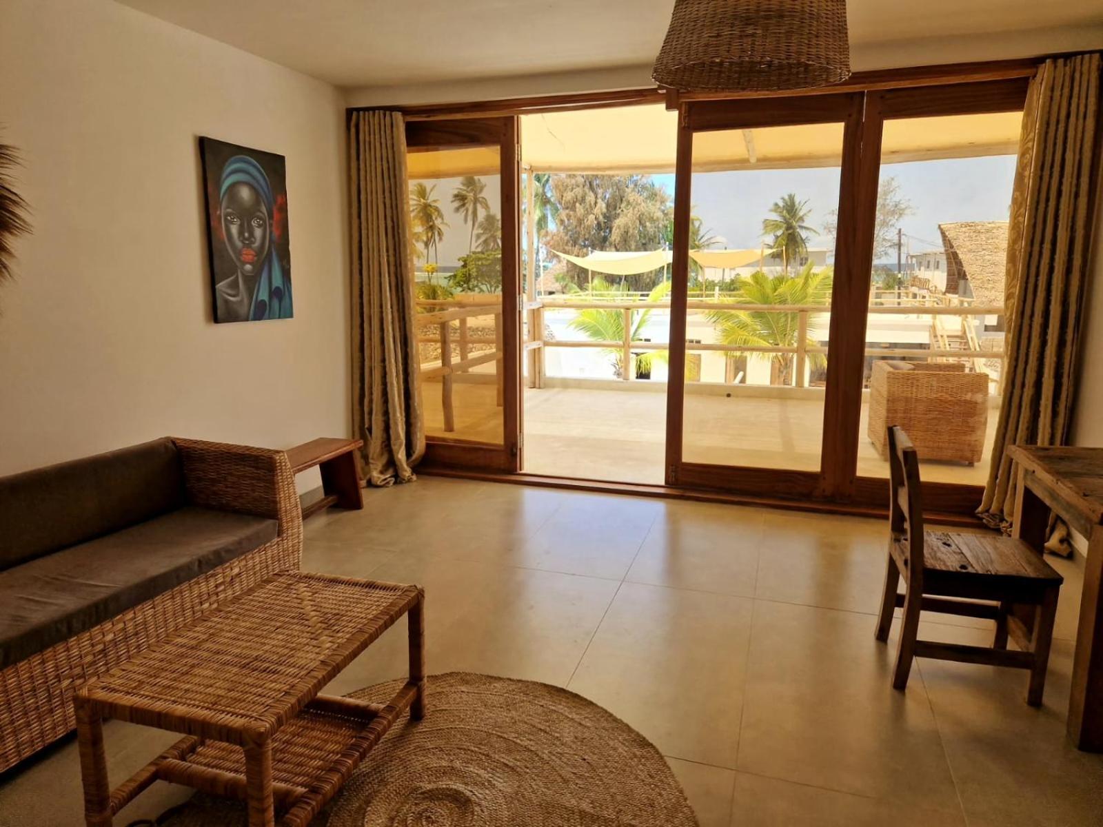 Hotel Sunny Matemwe