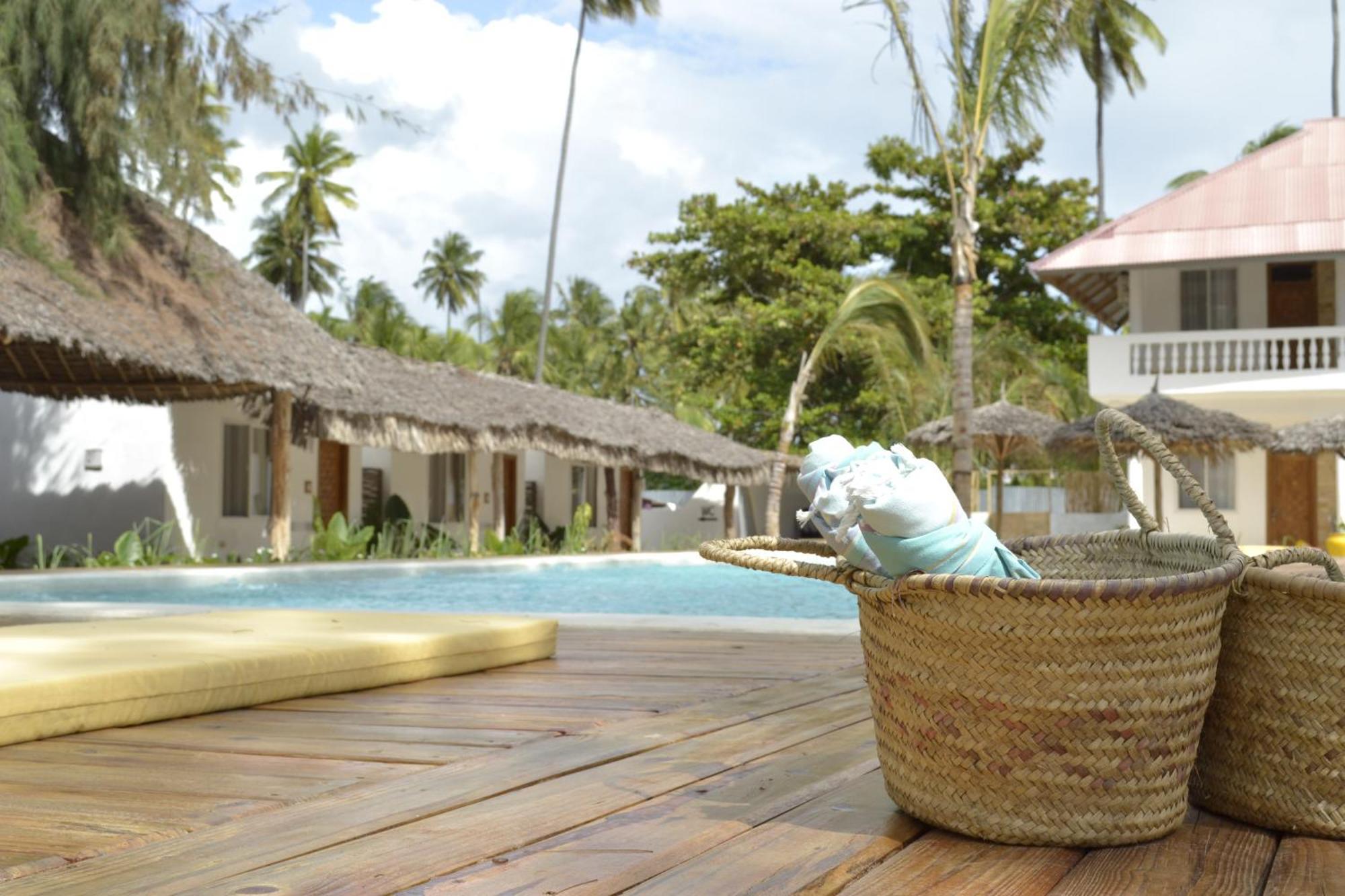 Mem Luxury And Hotel *