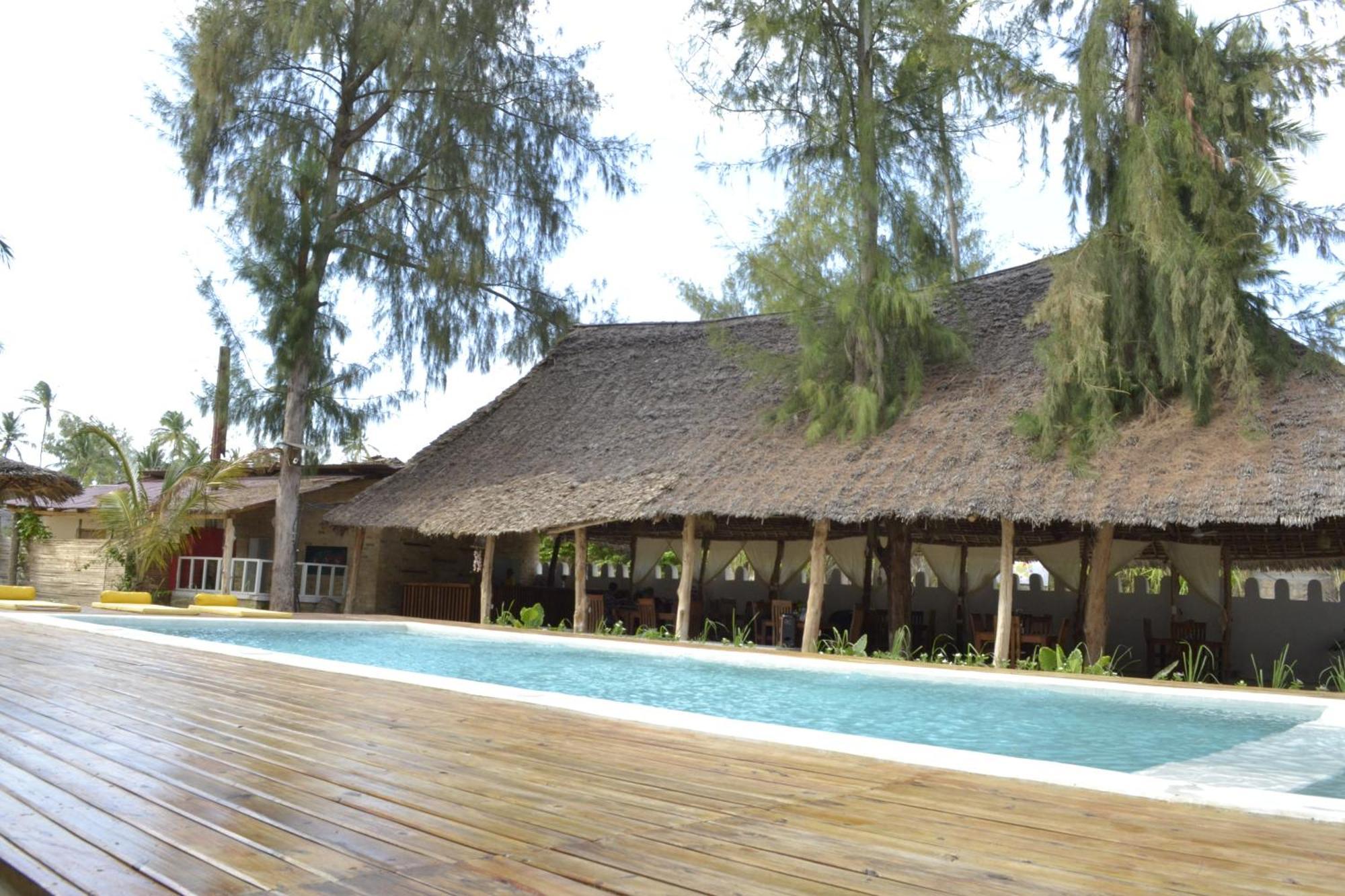 Mem Luxury And Hotel *