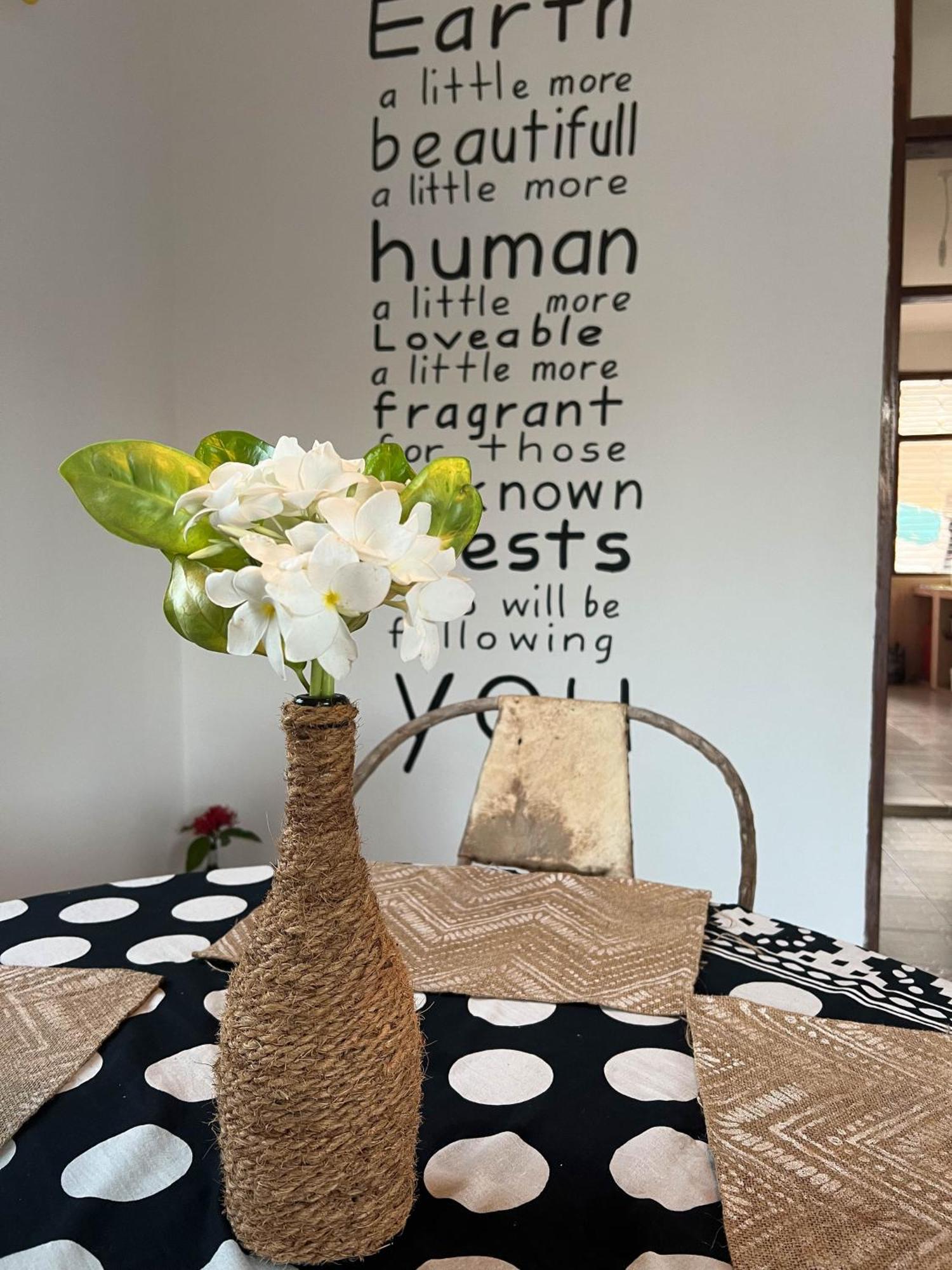 Mauwa House Guest house *