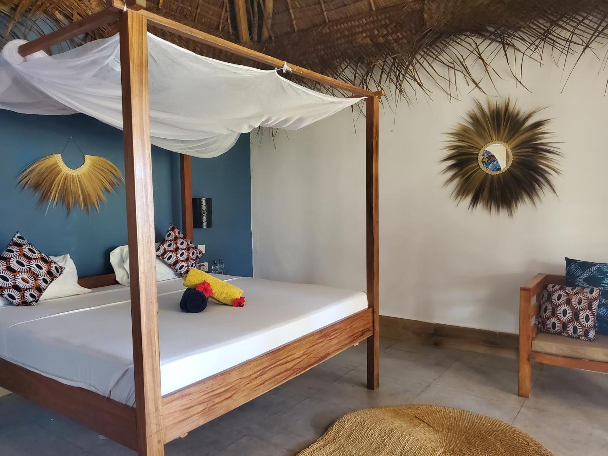 Promised Land Hotel Kizimkazi