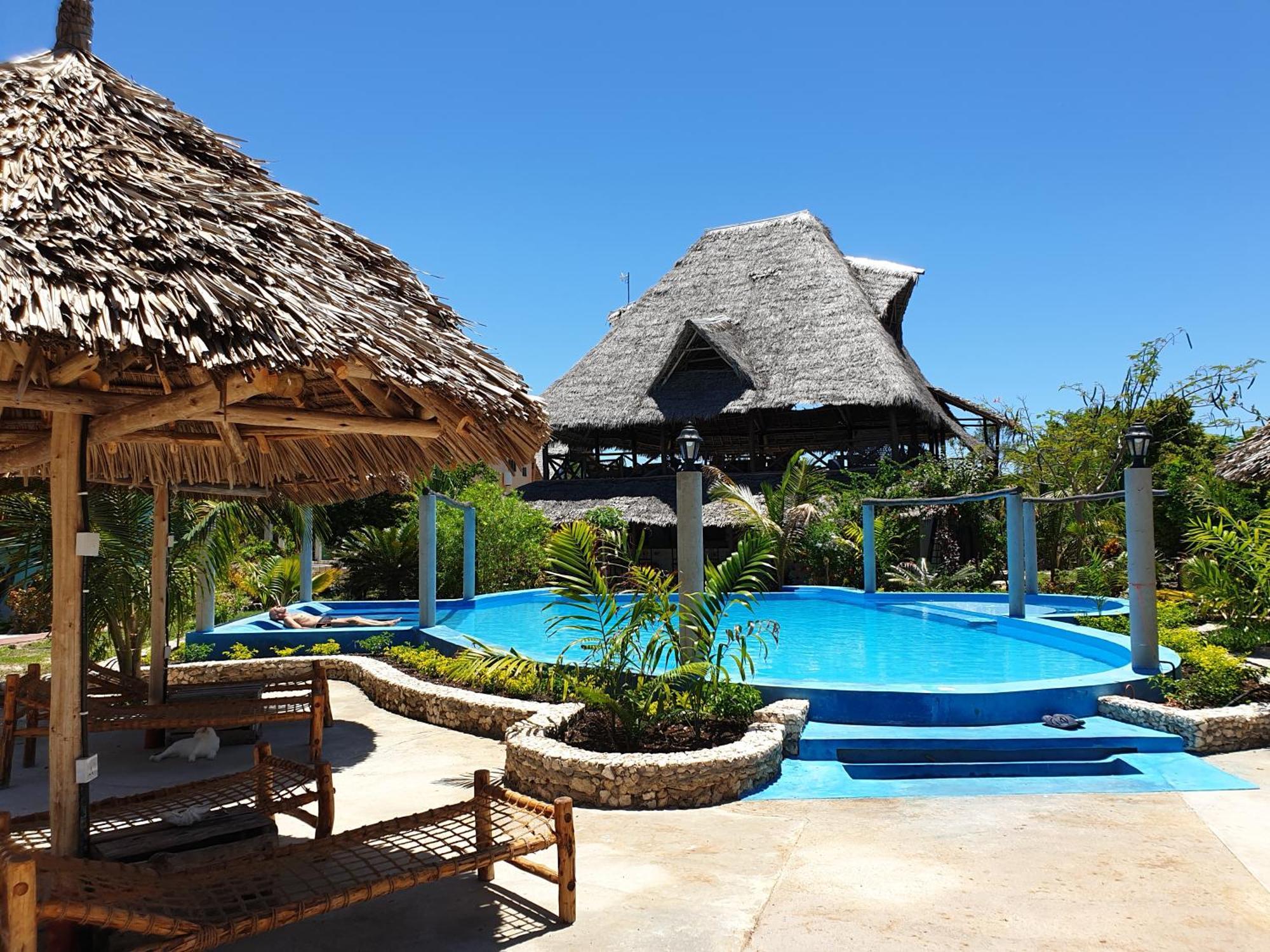 Jua Peponi Lodge