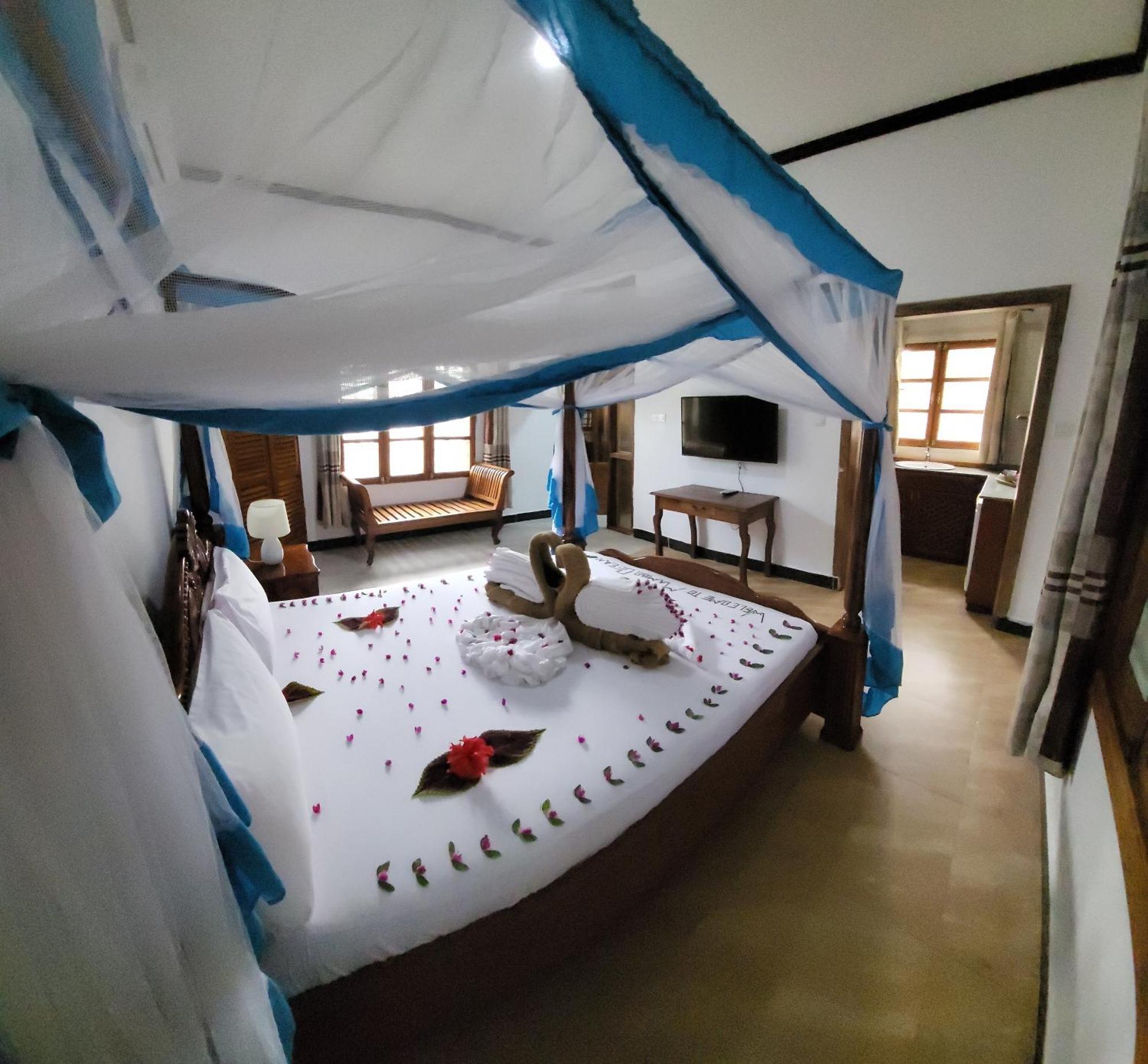 Mambo Ocean Hotel Pwani Mchangani