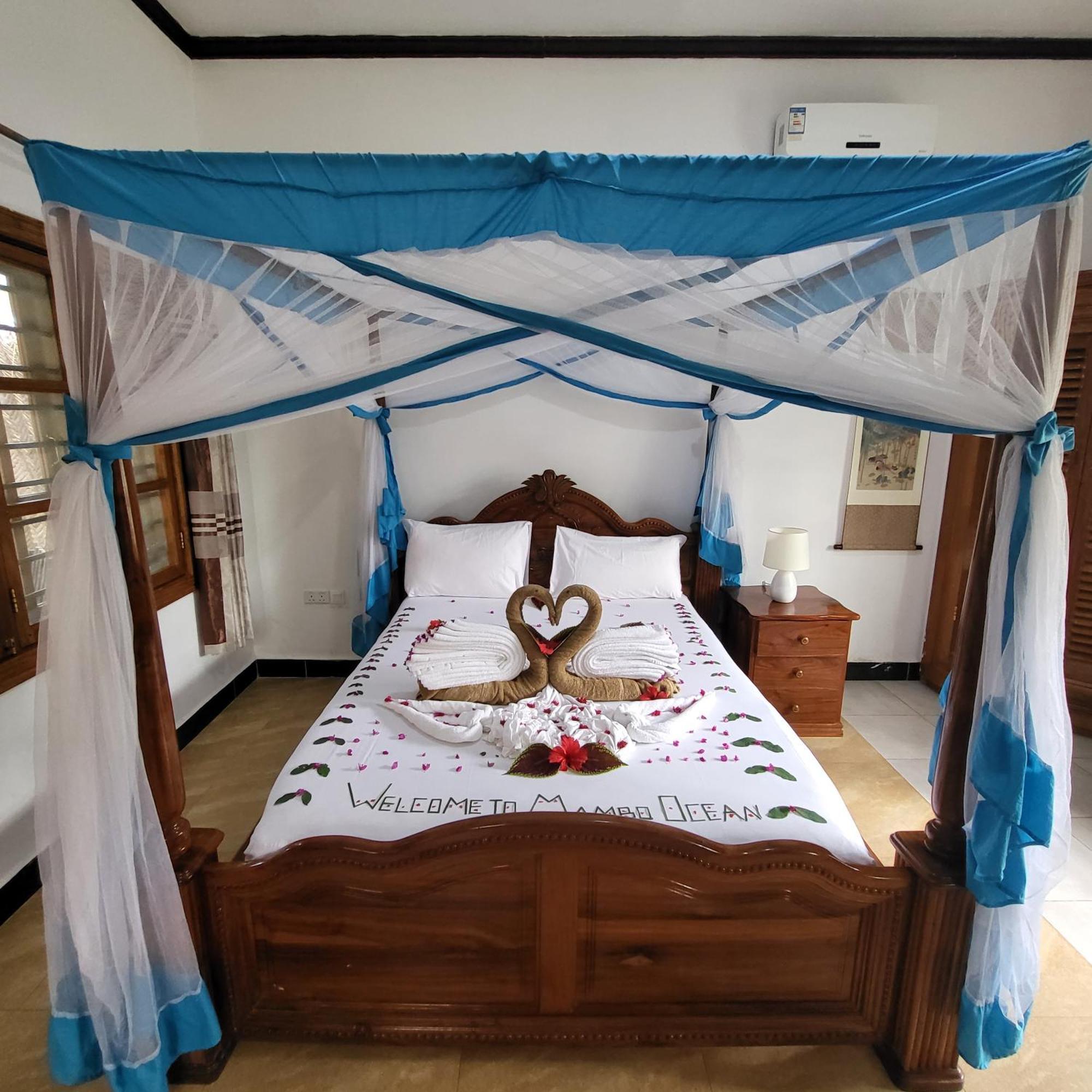 Mambo Ocean Hotel 4*