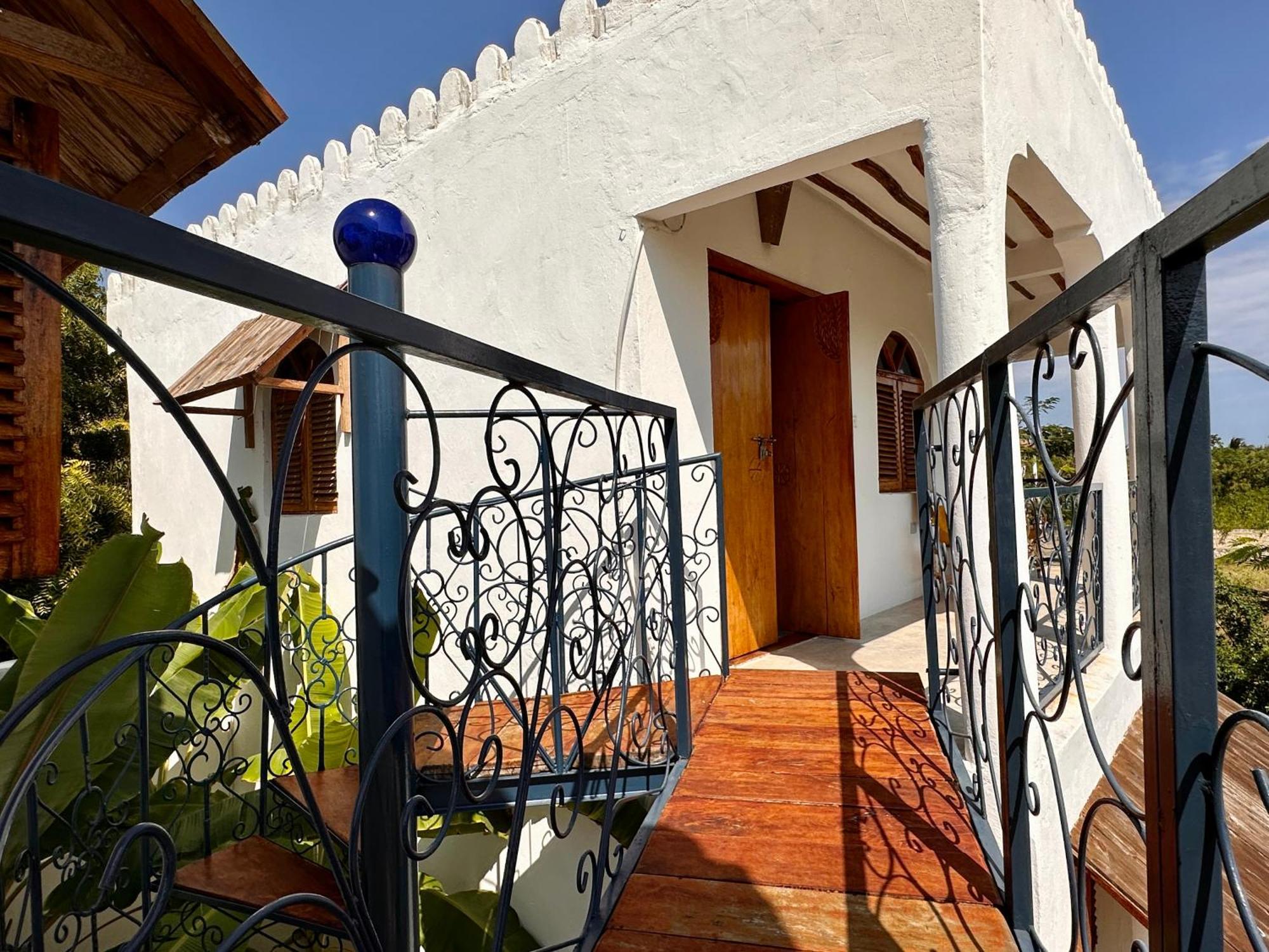 Hotel Kameleon Blue *
