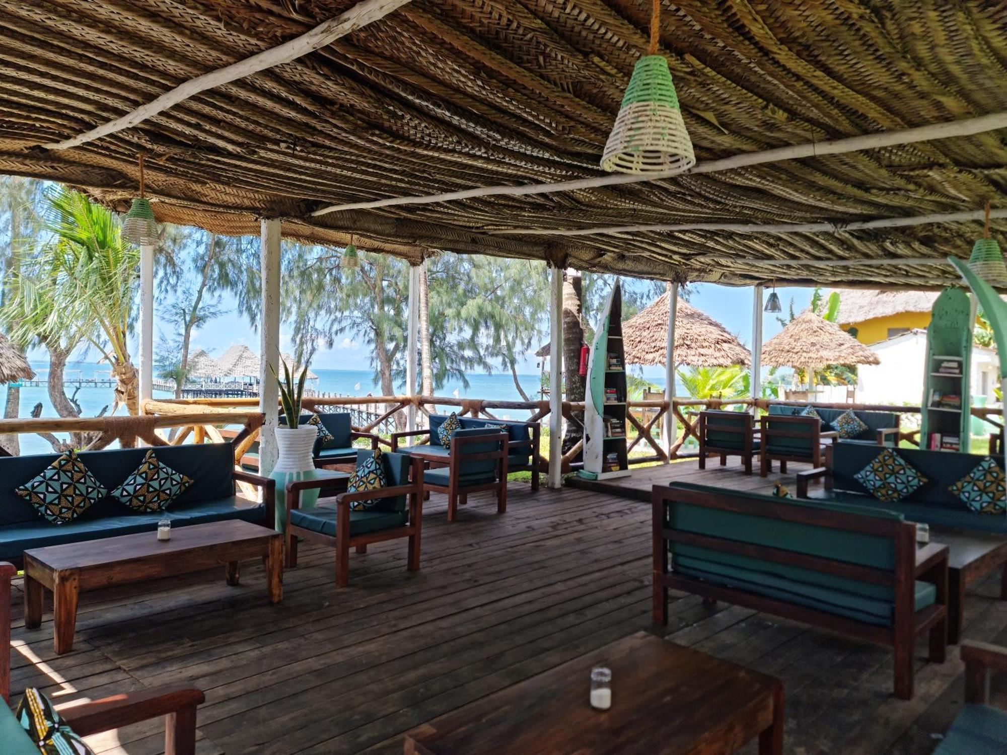 Resort Paradise & Uroa